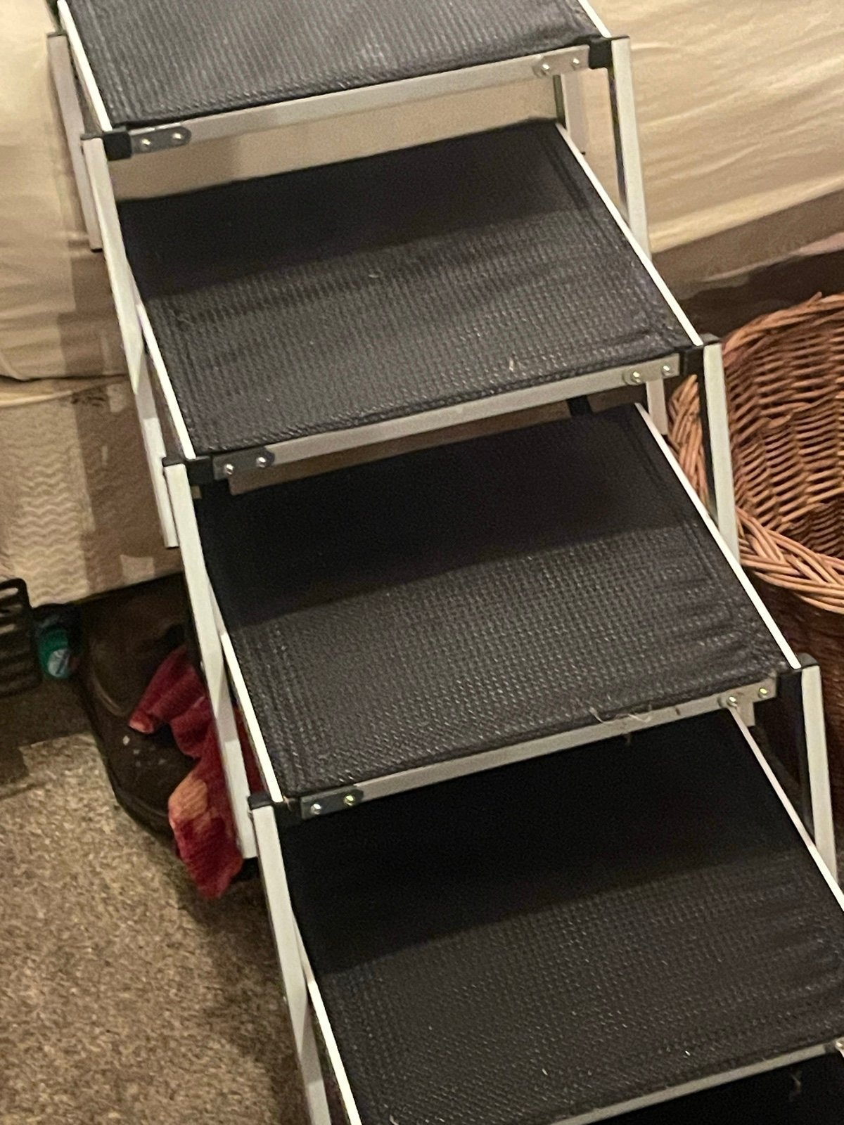 Folding easy to use pet stairs