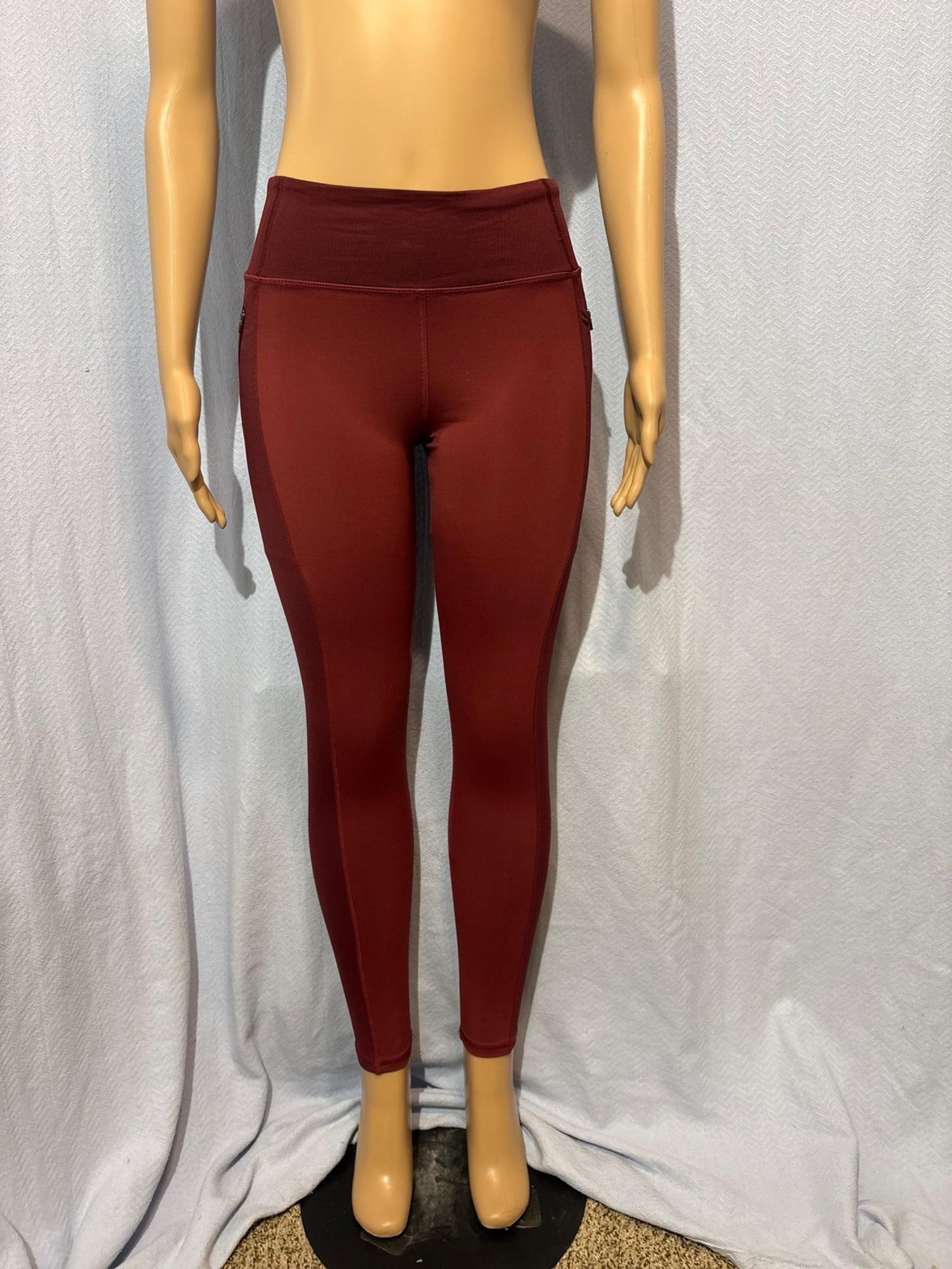 Women’s maroon forever 21 legging flawless with zipper pockets (NWOT)