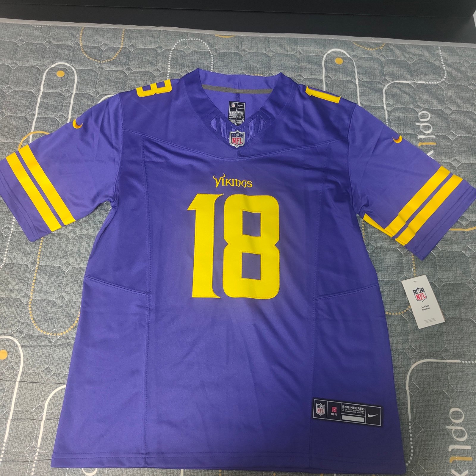 Nike Mens Minnesota Vikings Justin Jefferson Purple Jersey
