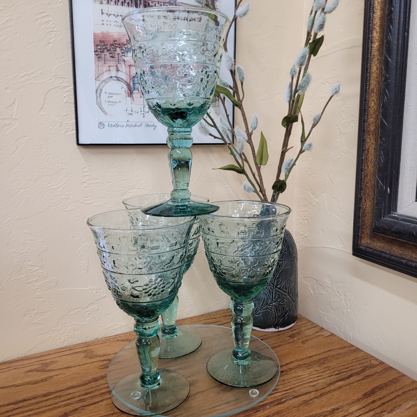 Mikasa Tender Leaves Wine / Water Goblets Four Green MCM Pressed Glass 7.5 12oz
