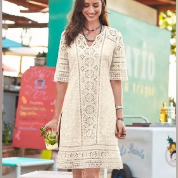 SUNDANCE Allover Eyelet Lace Shift Dress with Slip Cream Size 12 retail 218