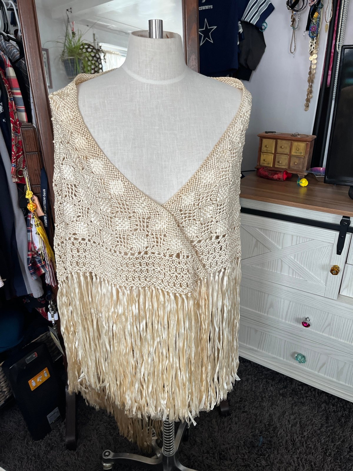 Shawl/poncho
