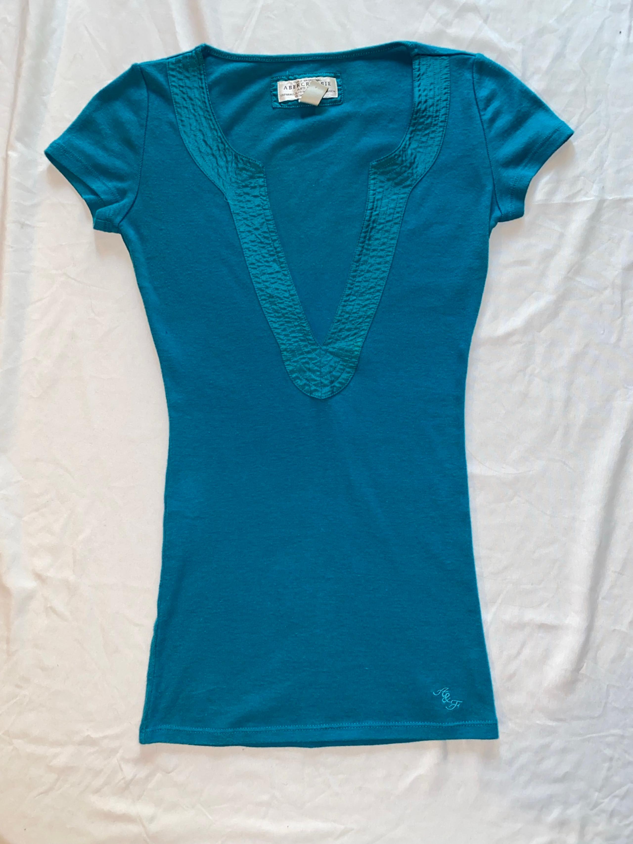 Abercrombie & Fitch T-shirt