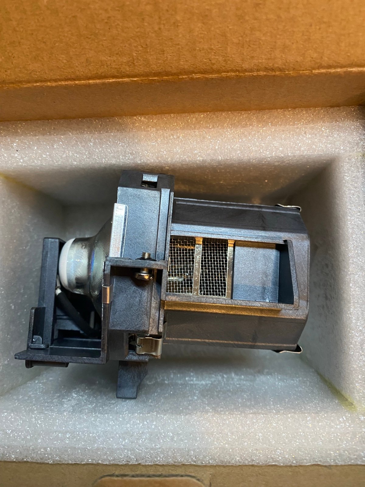 Starlight High Quality Replacement Projector Lamp ELPLP39