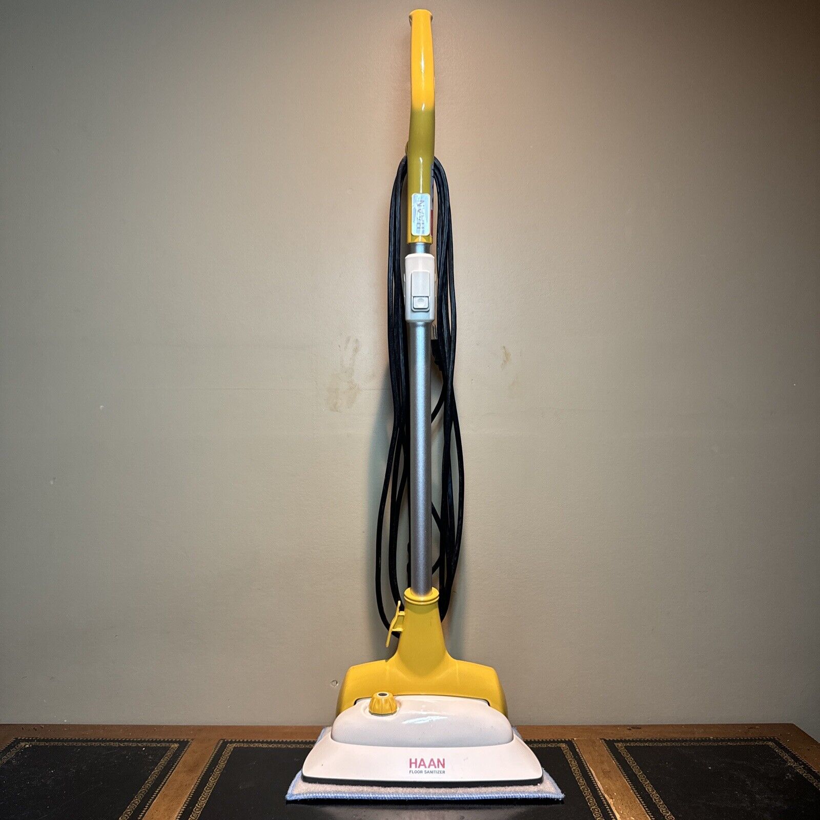 HAAN (FS20) Steam Cleaning Floor Sanitizer Steam Mop Cleaner - FS-20 MF-2P TH-20