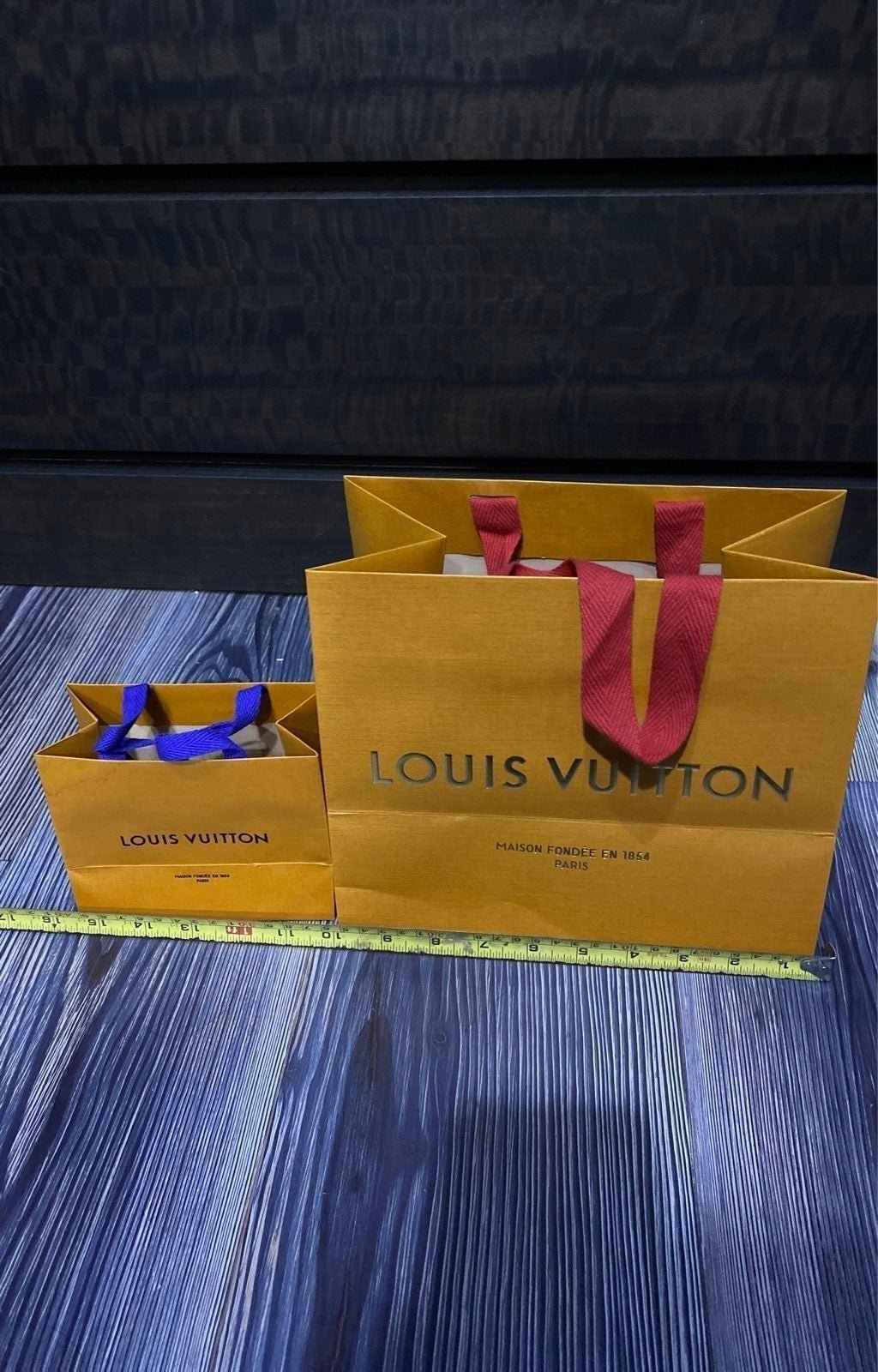 ×2 Louis Vuitton Shopping Bags