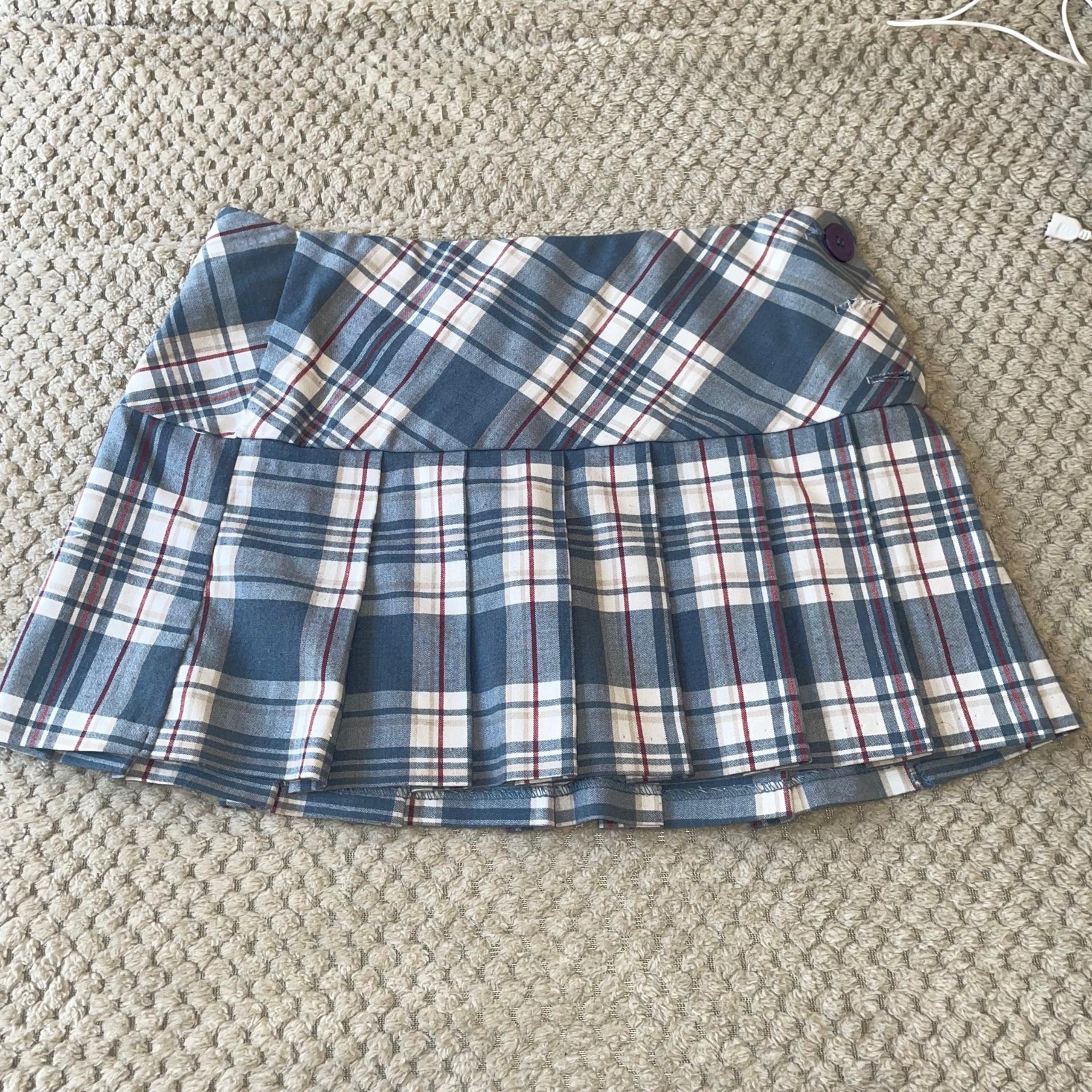 Plaid mini skirt