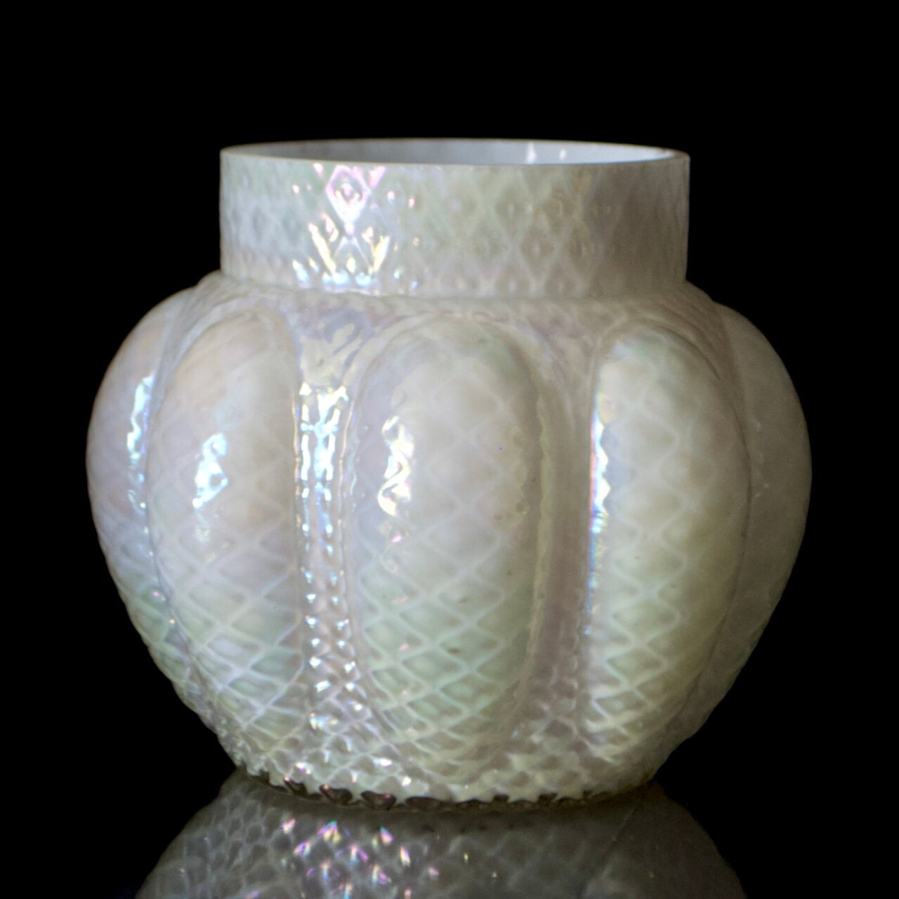 Kralik Art Nouveau 1900’s Iridescent White Mother of Pearl Diamond Swirl Vase