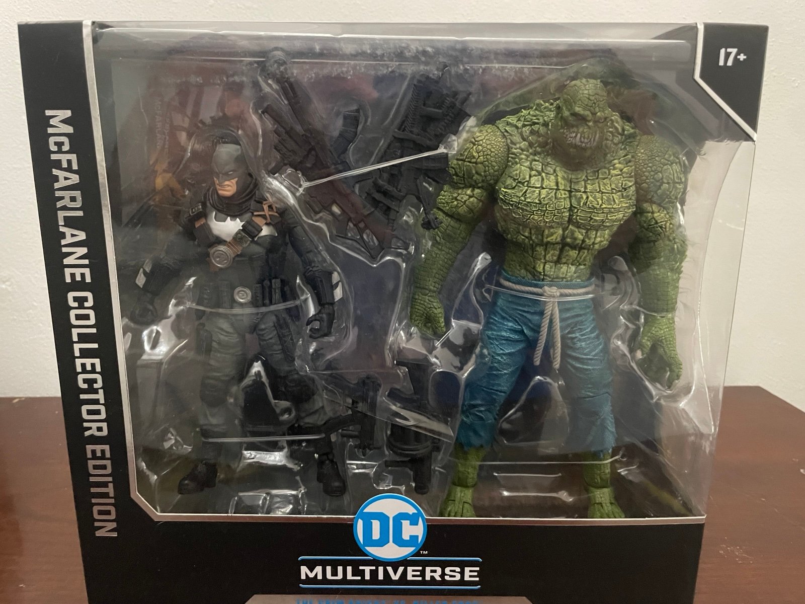 McFarlane THE GRIM KNIGHT VS KILLER CROC Collector Ed. 7” Action Fig. Set. NEW