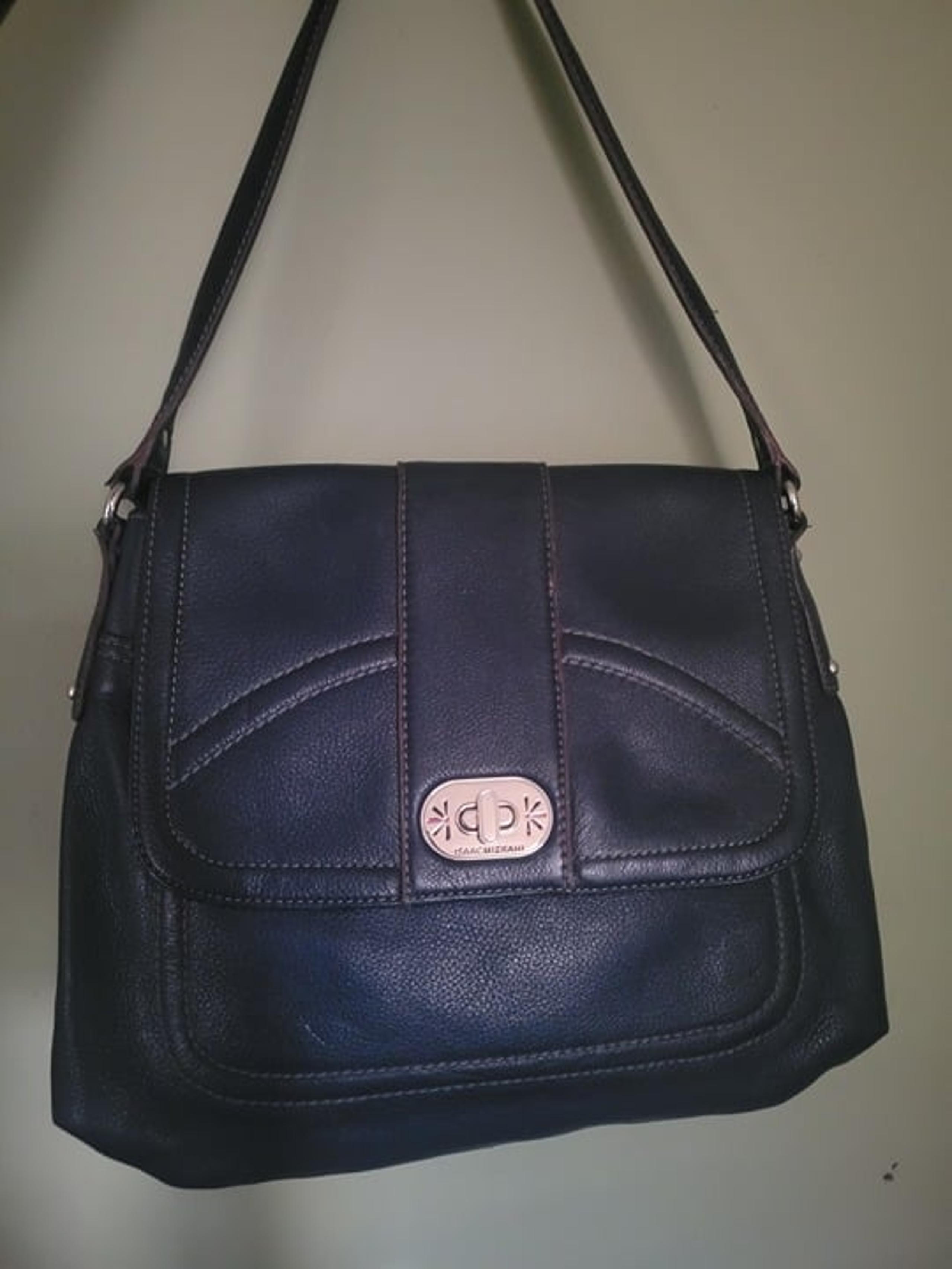 Isaac Mizrahi shoulder bag
