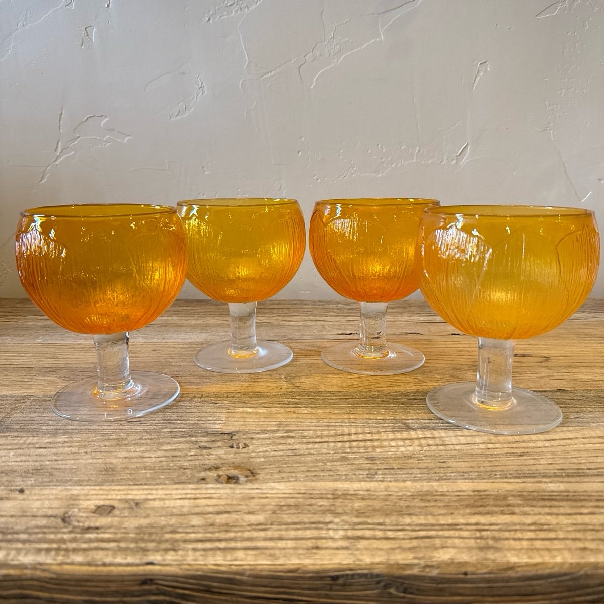 Secla Sigma Orange Cabbage Leaf 20 Ounce Goblet, Set of 4
