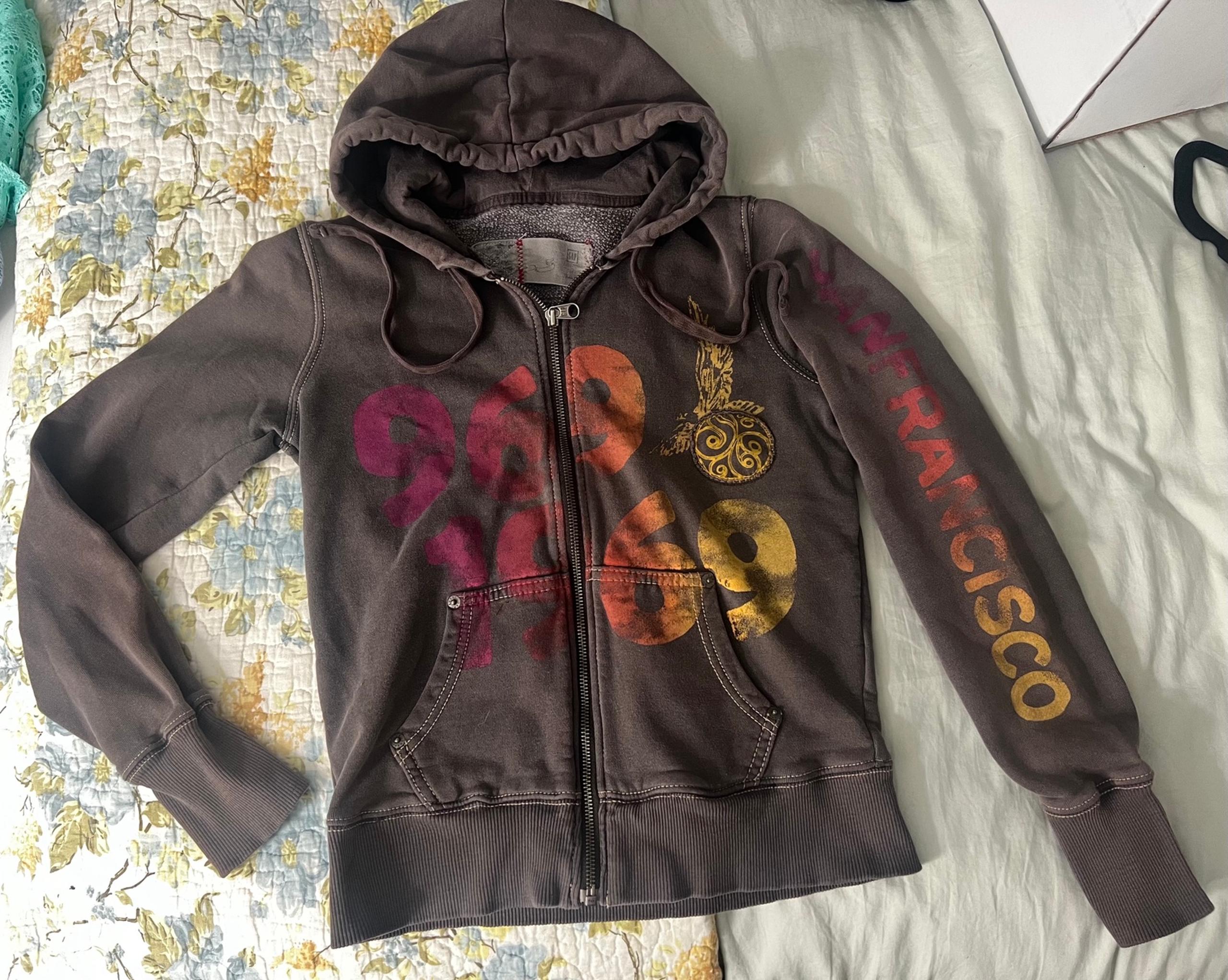 Gap zip up fashion hoodie size small woman’s