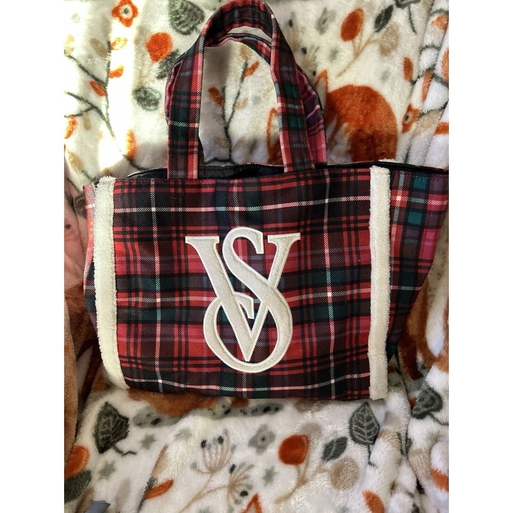 Victorias Secret XL Double Handle Flannel Tote Red Green Plaid Sherpa Accents