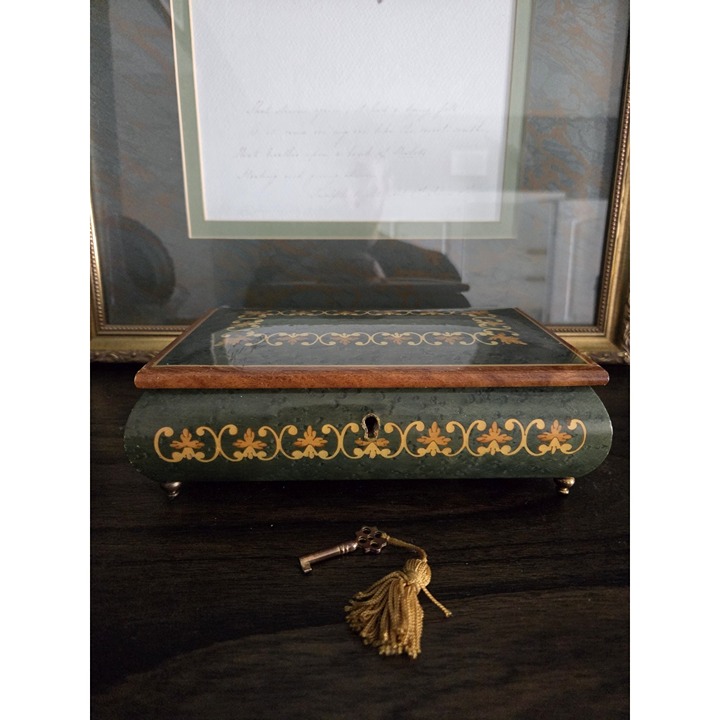 Sorrento Handmade Music Jewelry Trinket Box Reuge Swiss Musical Movement Vintage