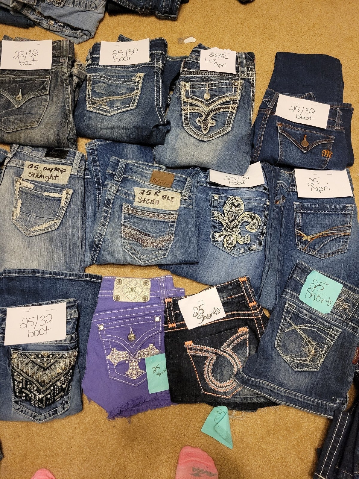 Jeans, shorrs , carpeis