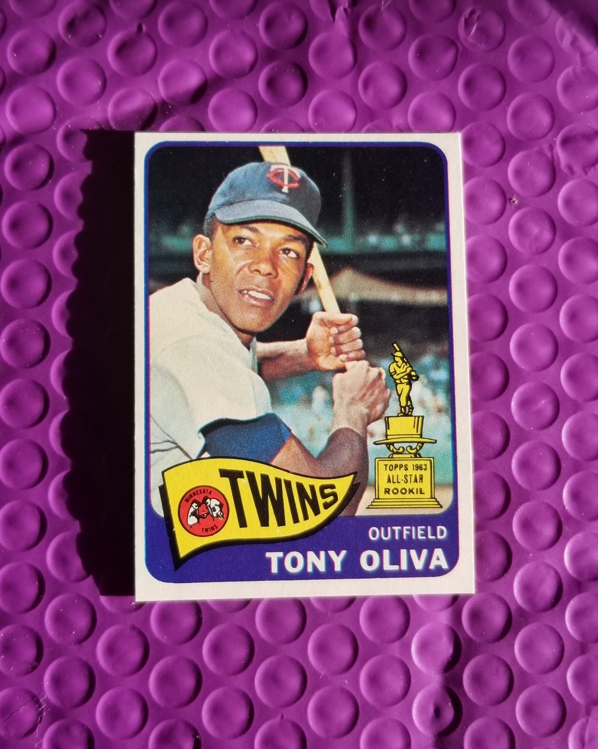 ~1965 T.C.G. TOPPS (#340)~ TONY OLIVA~ ABSOLUTELY STUNNING!! (ROOKIE CARD)