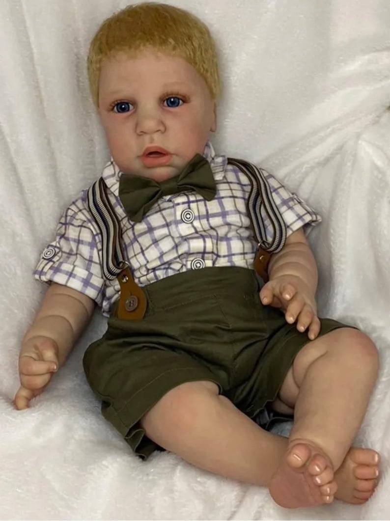 Boy Reborn Baby Doll - detail