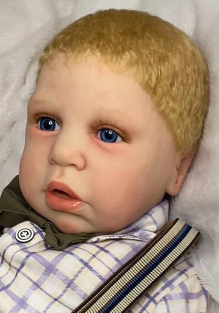 Boy Reborn Baby Doll - detail