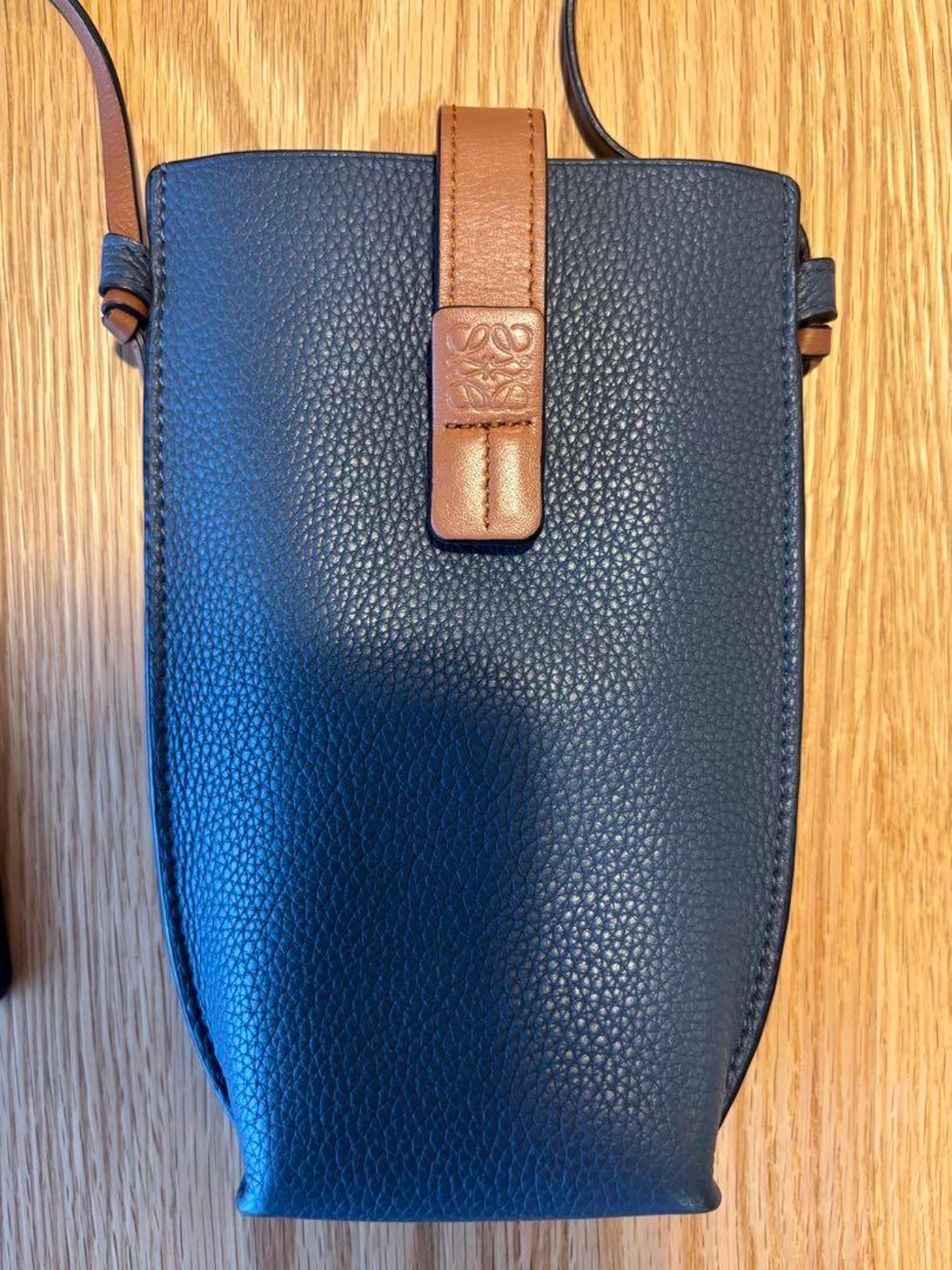 LOEWE Shoulder Bag Pocket, Navy
