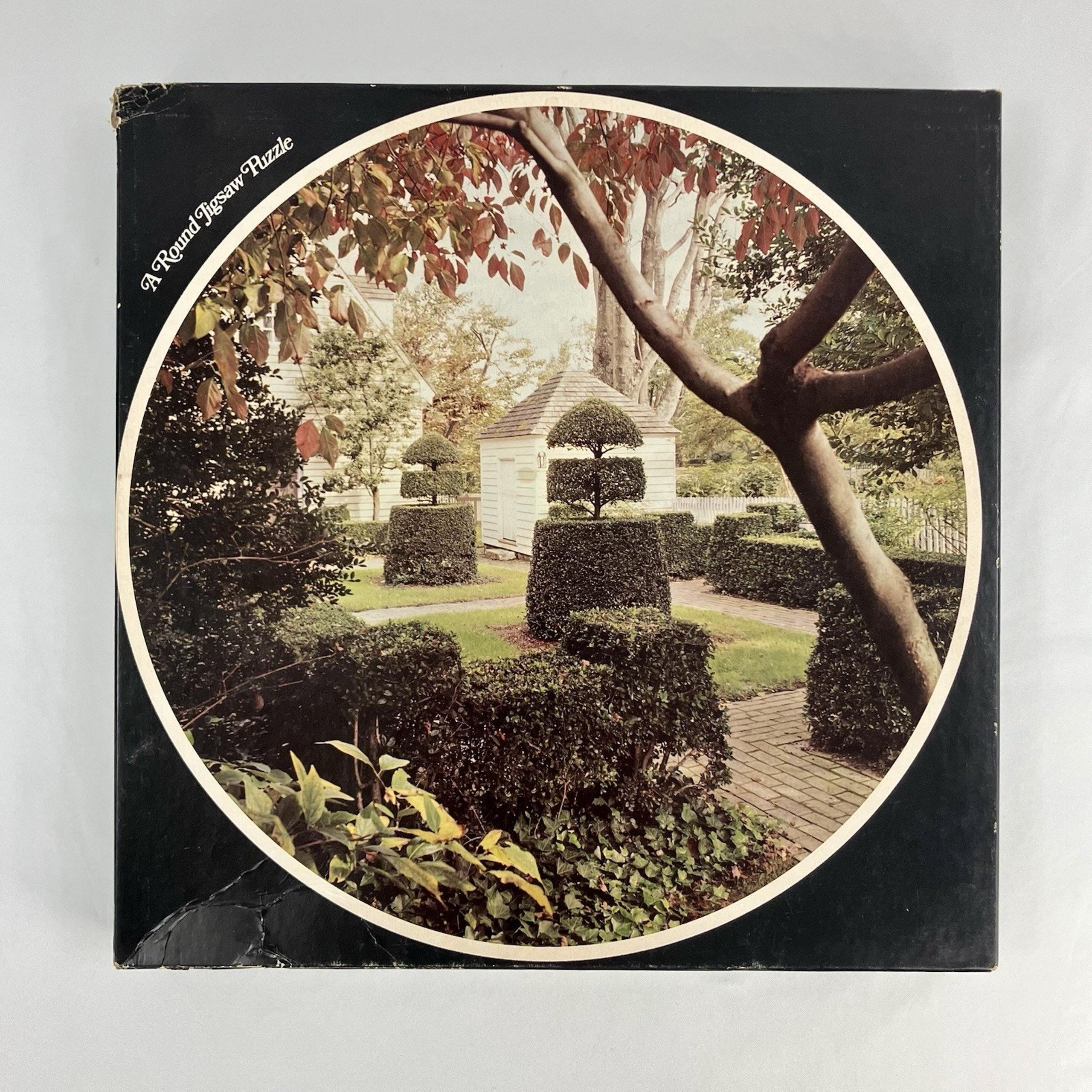 Eaton Round Jigsaw Puzzle Williamsburg Flowers Fences Trees And Shrubs 1976