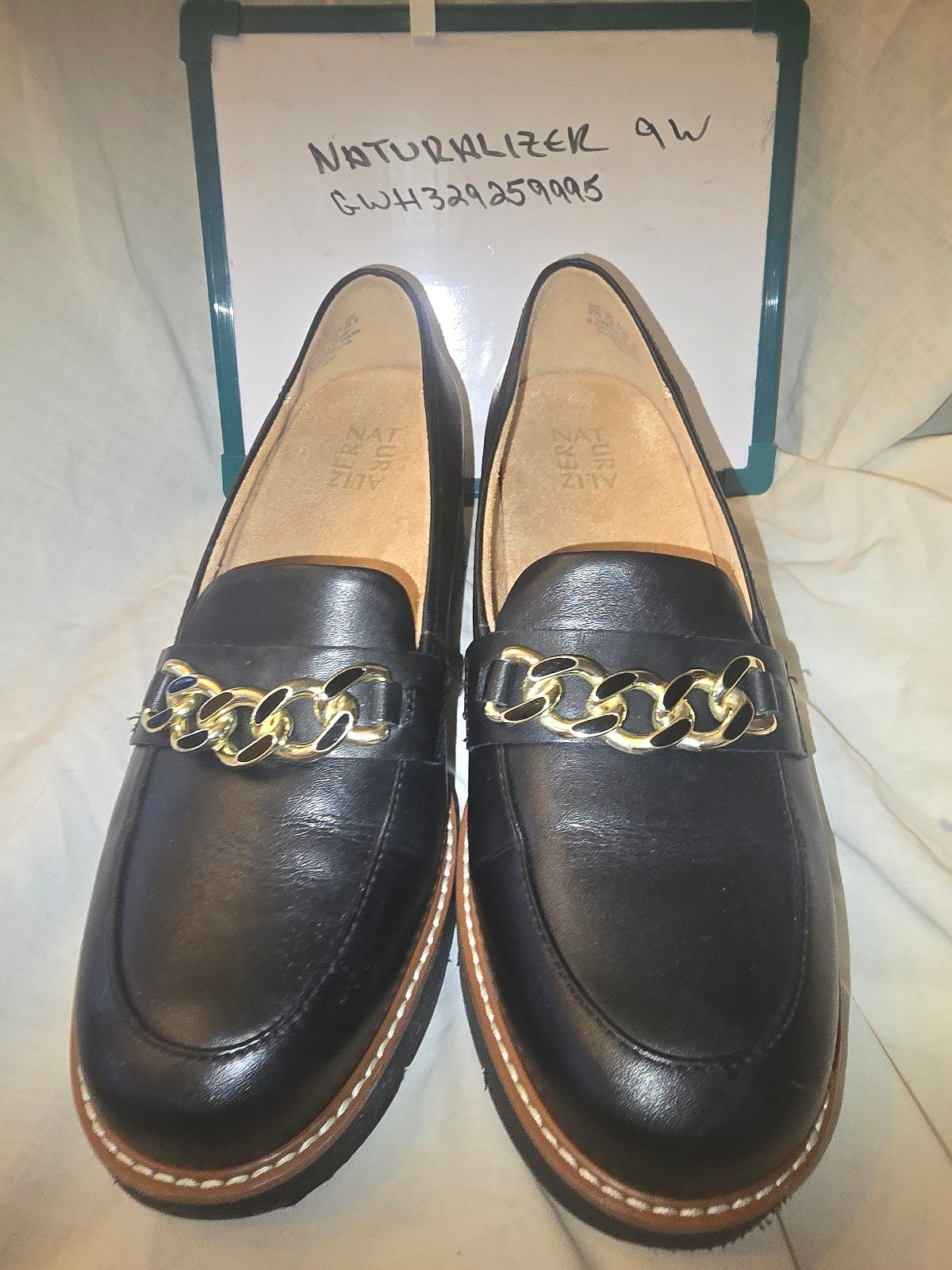 Naturalizer women's size 9W new!