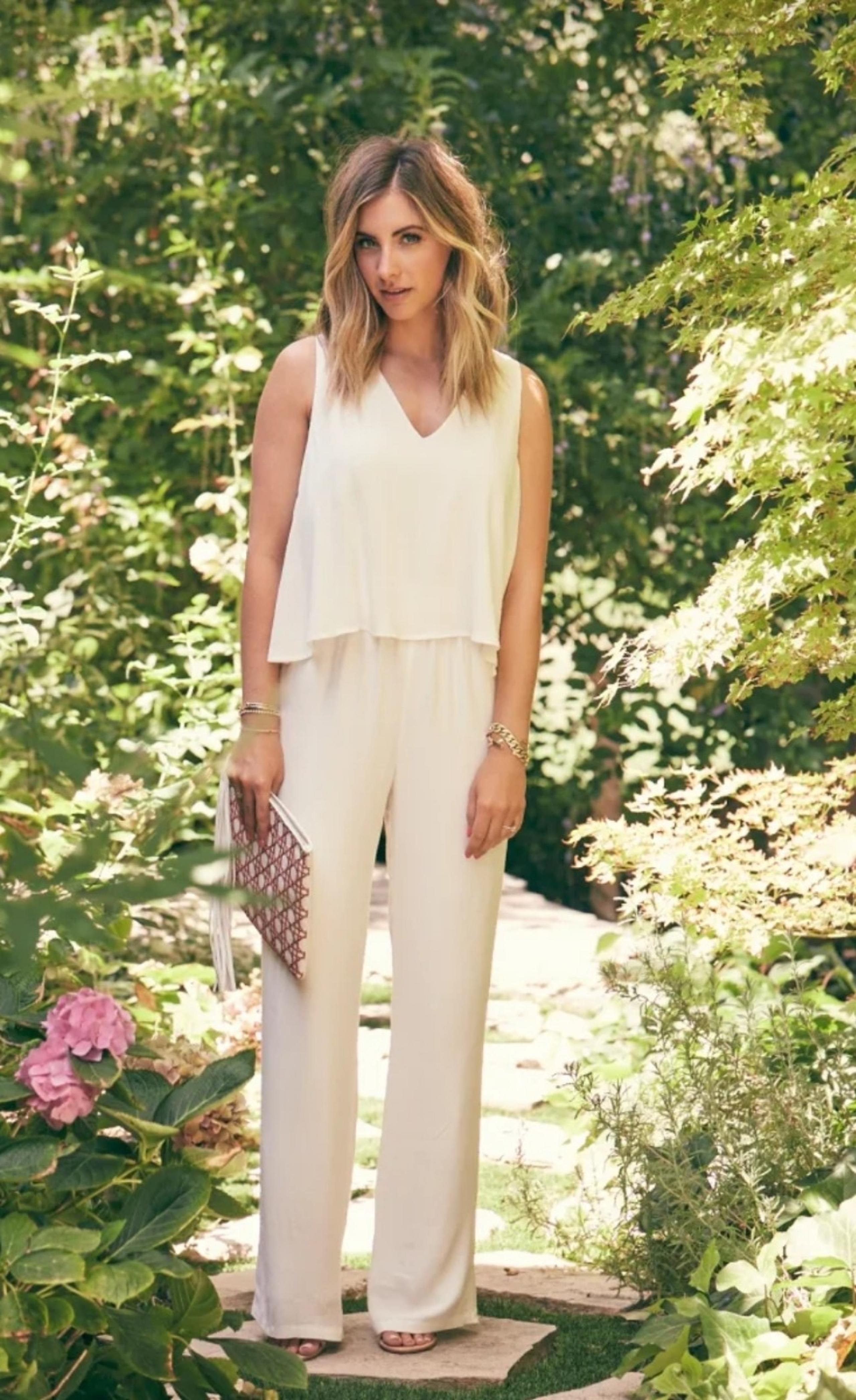 NWT Cupcakes & Cashmere Boho Coastal Beachy Women's V-Neck Romper Pants sz M