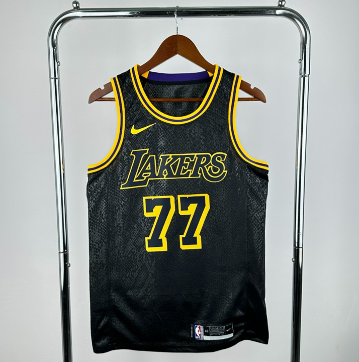 Men's black Lakers 77 Doncic Jersey