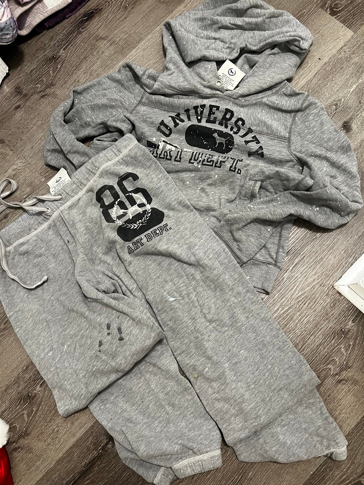 Victoria’s Secret vintage PINK art dept. paint splatter lounge set