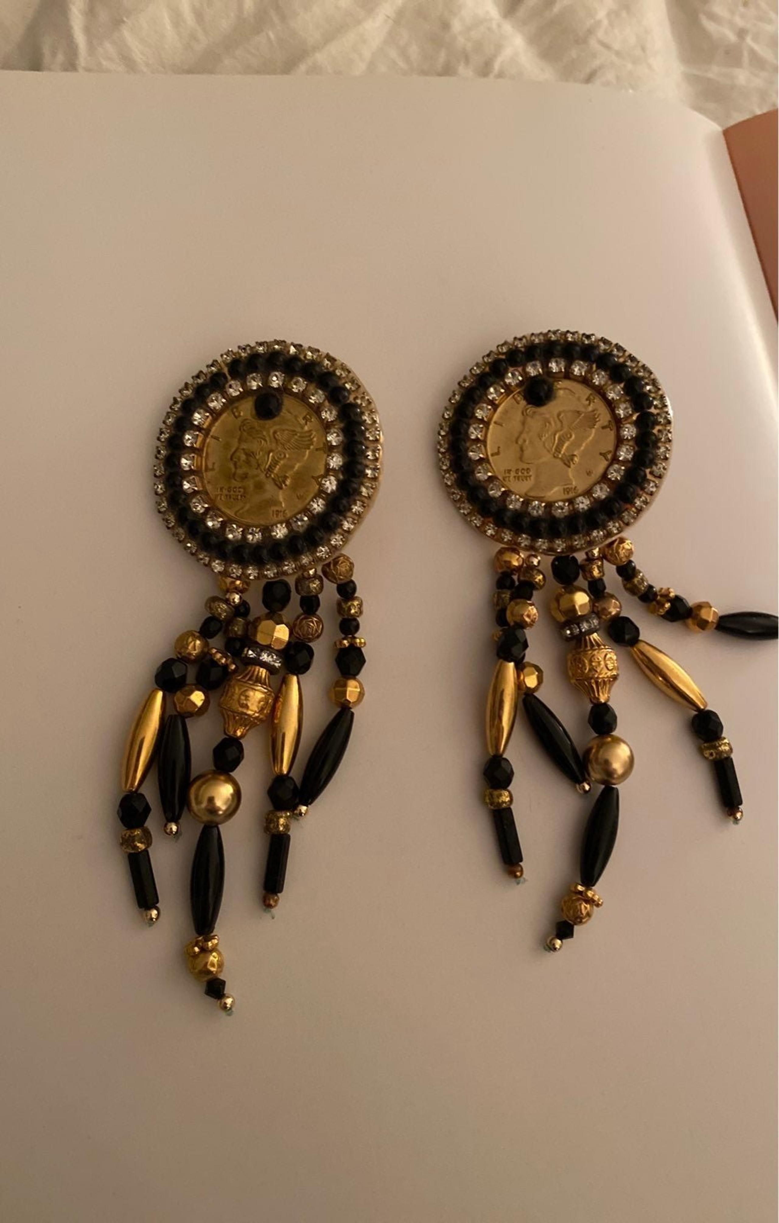 Vintage Coin Elegance: Dangling Beaded Earrings