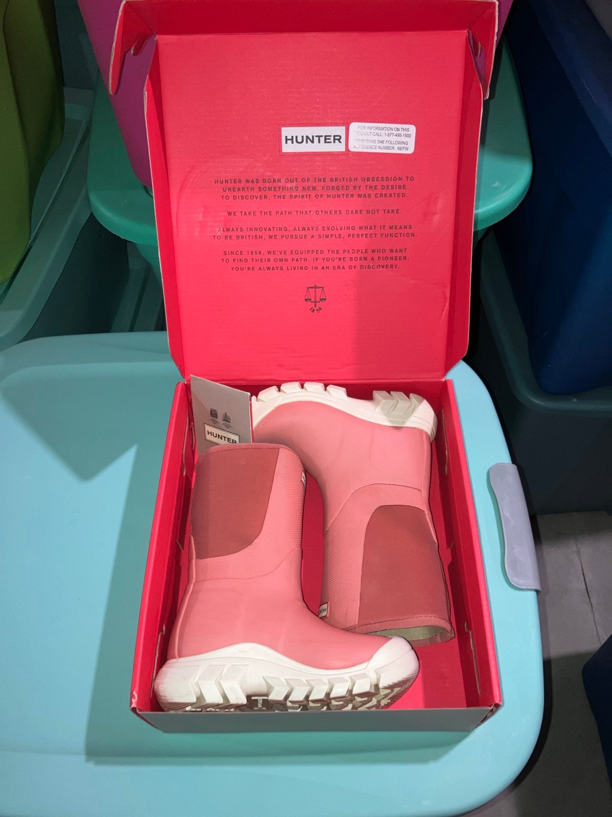 Youth girls pink hunter boots