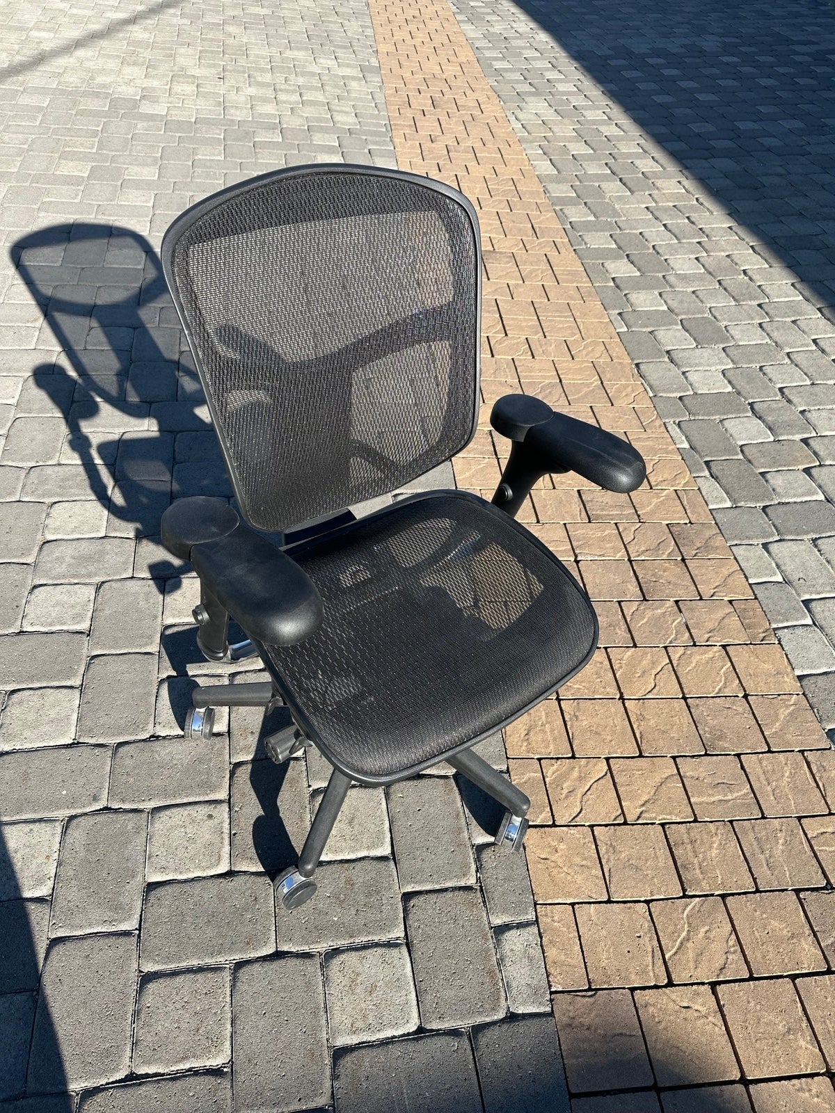 Ergonomic Executive Workpro Office / Gaming Chair Quantum 9000 Series Tons Of