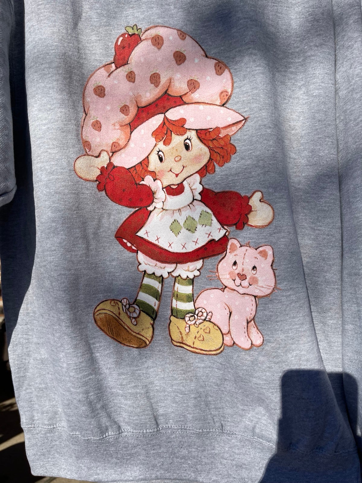 STRAWBERRY SHORTCAKE : Crewneck + Ragdoll