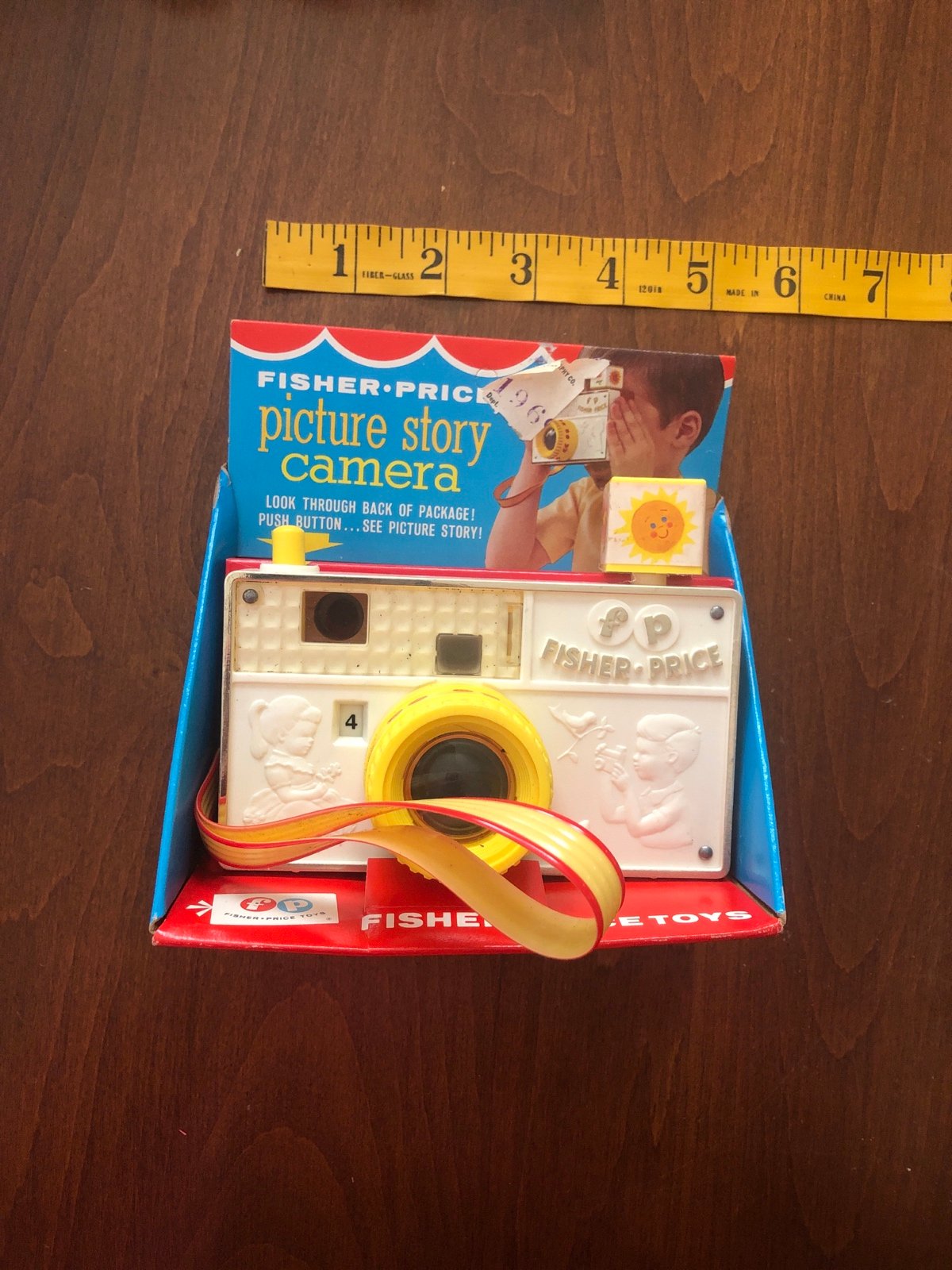 Vintage Fisher Price picture story camera