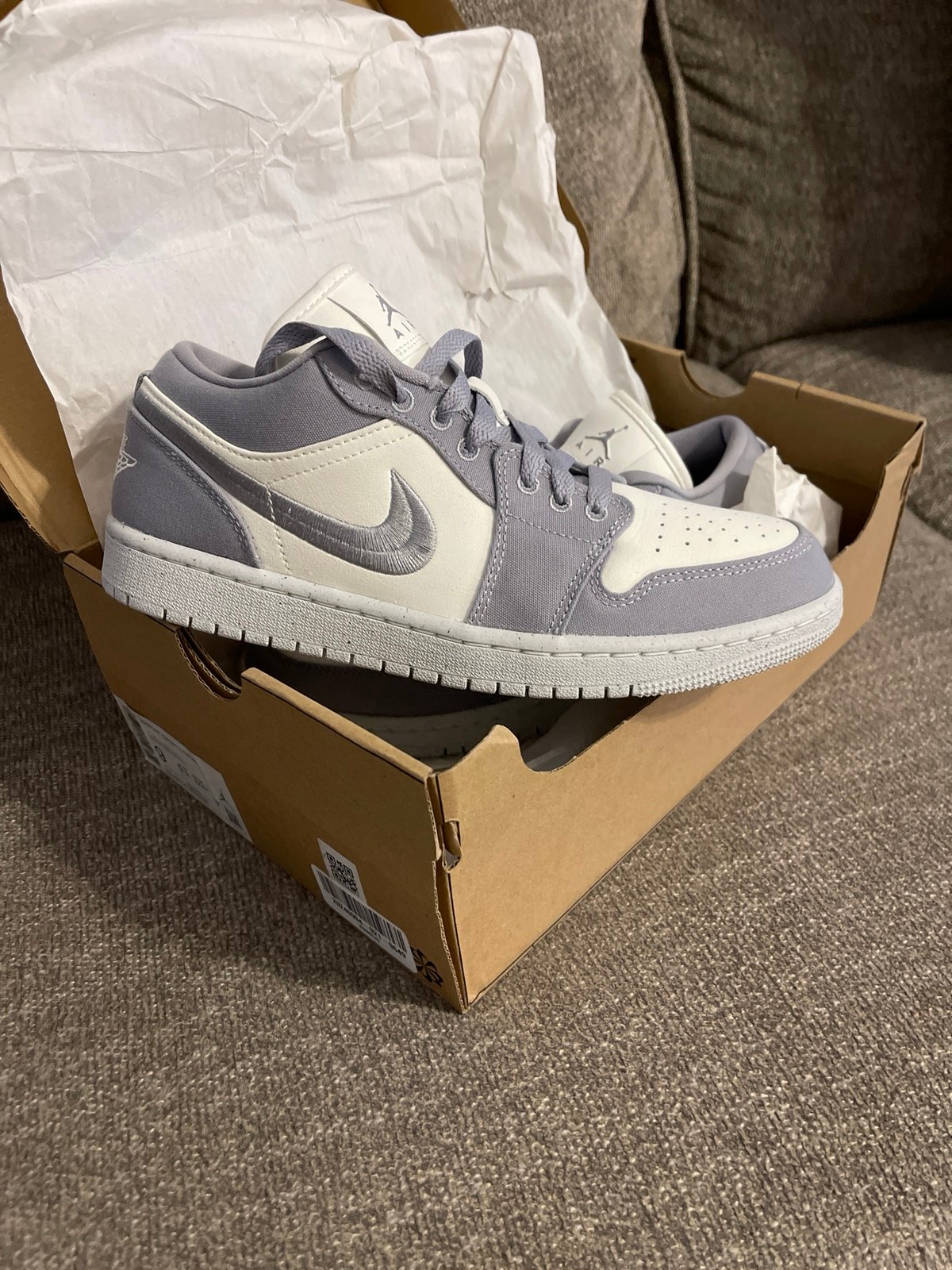 Woman’s Jordon’s 1 Low