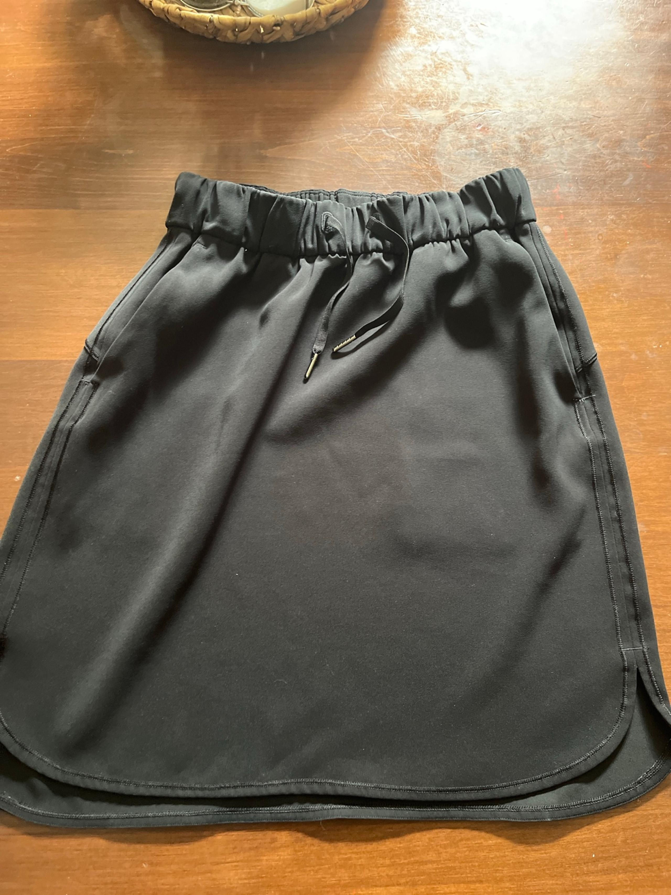 Lululemon 6 on the fly Skirt casual lulu