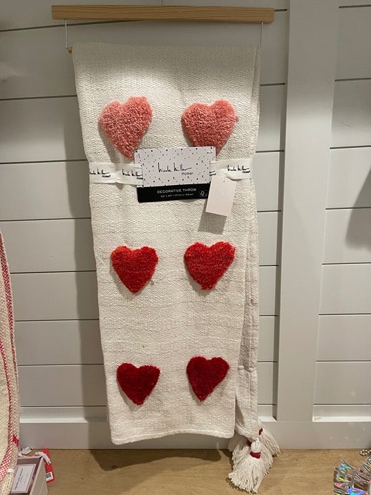 Nicole Miller Hearts Throws Mercari