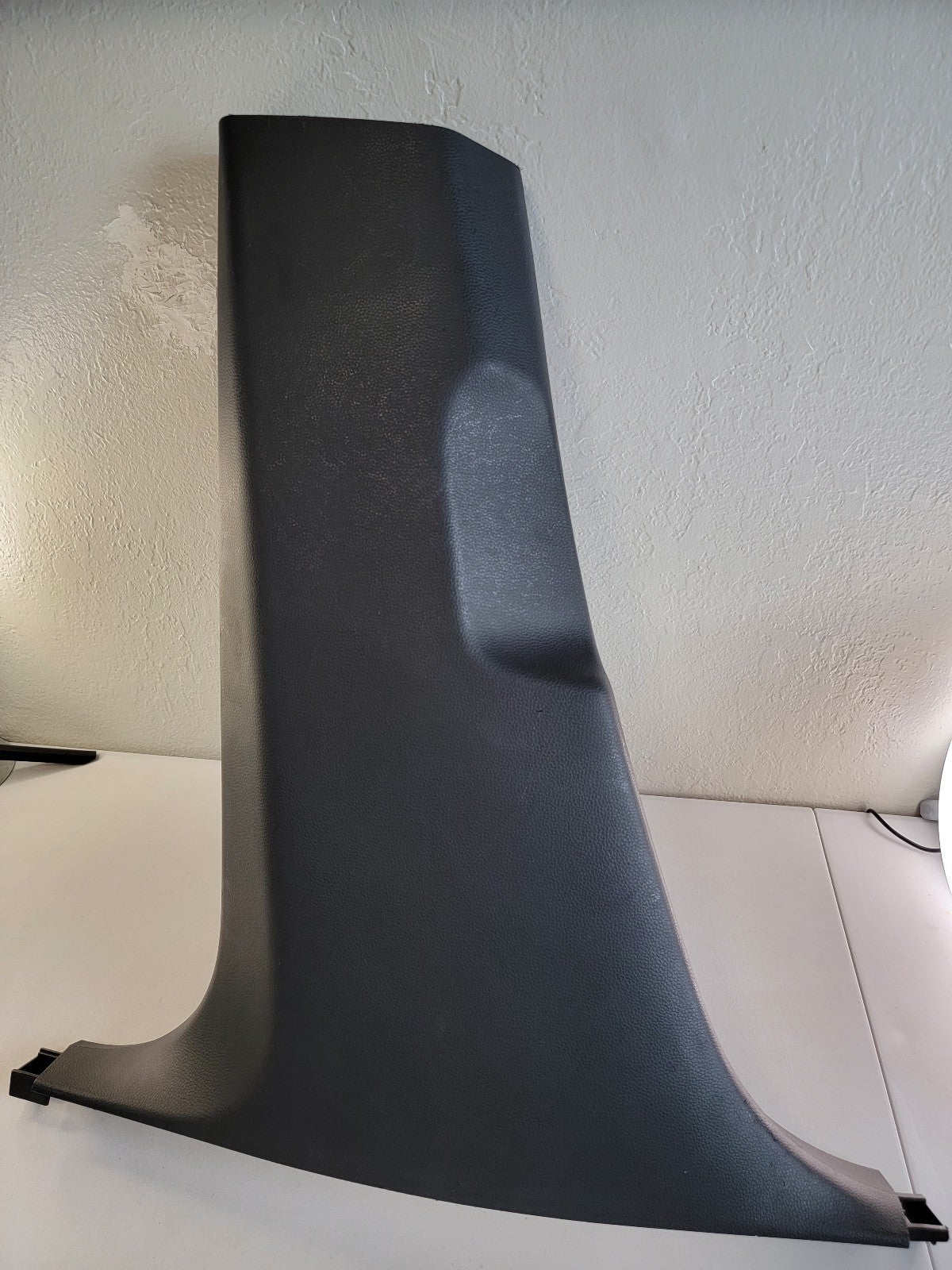 2018 2019 2020 2021 OEM HONDA ACCORD LEFT CENTER LOWER INTERIOR PILLAR TRIM
