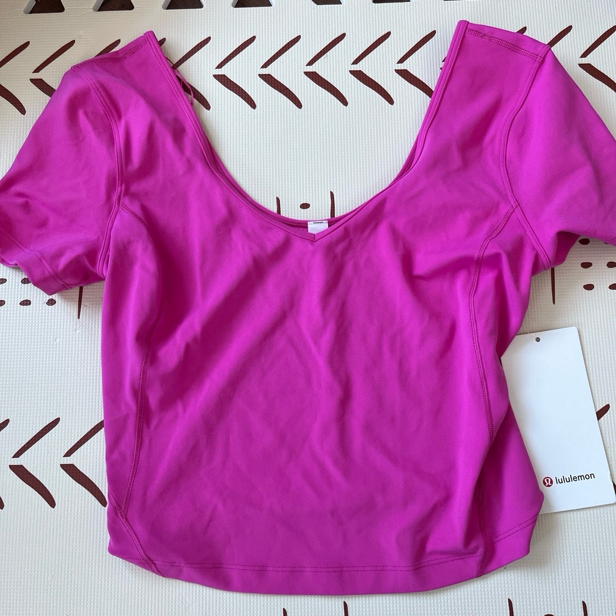 New w tags Lululemon Align Tee short sleeve tshirt SNCP size 6