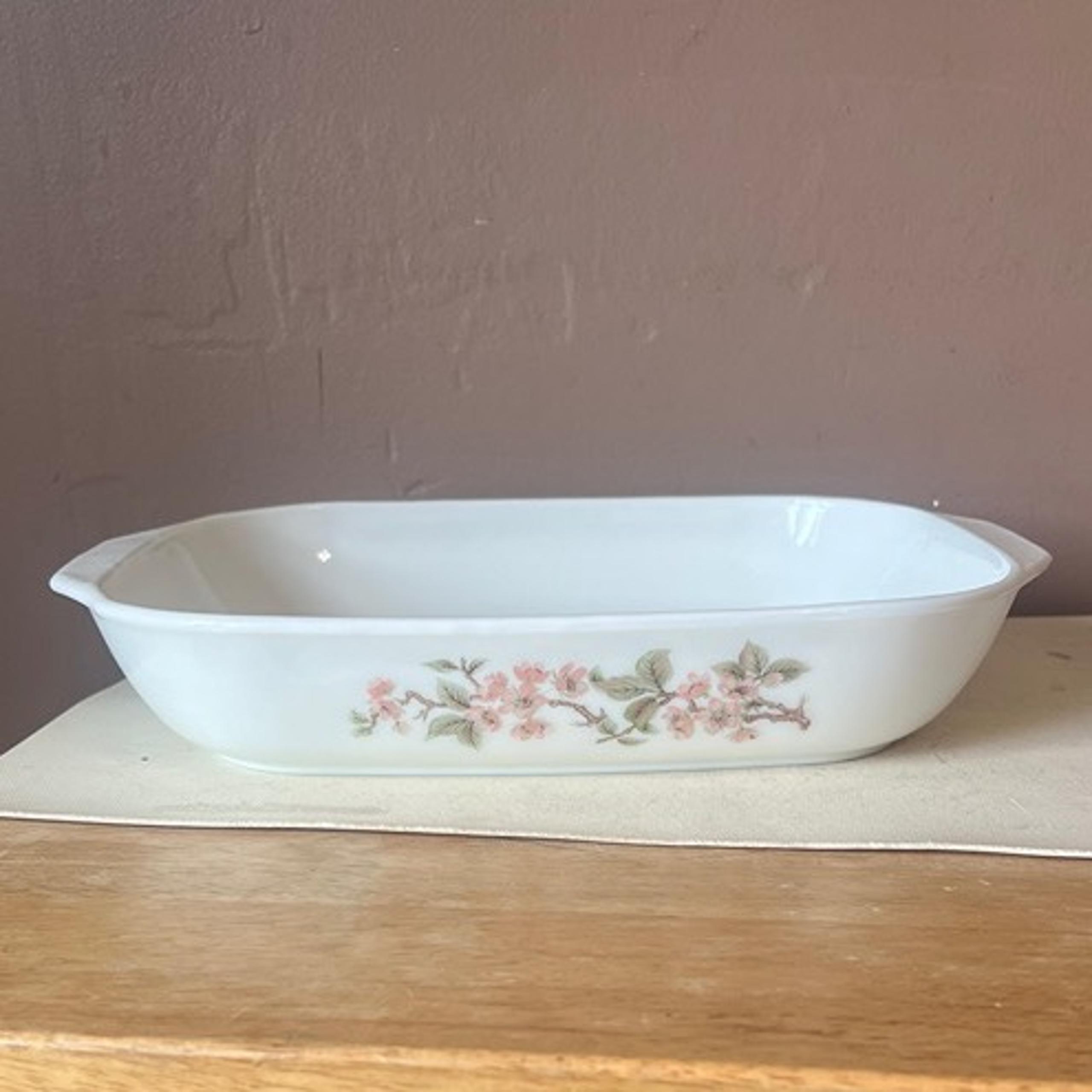 PYREX England 12.5” x 9” Lisa Cherry Blossom Rectangular Handled Casserole Dish