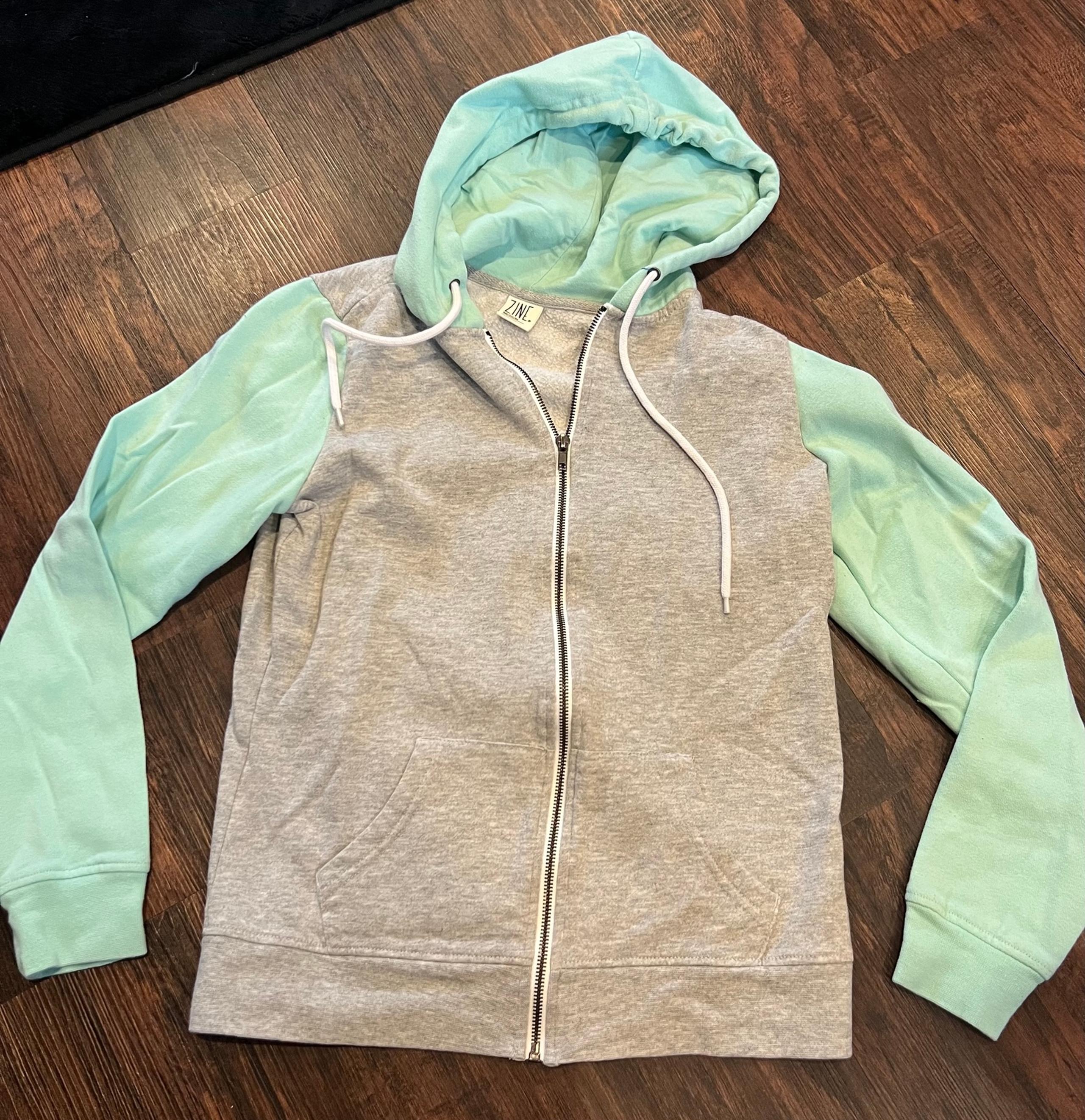 Color block hoodie - Zine Clothing