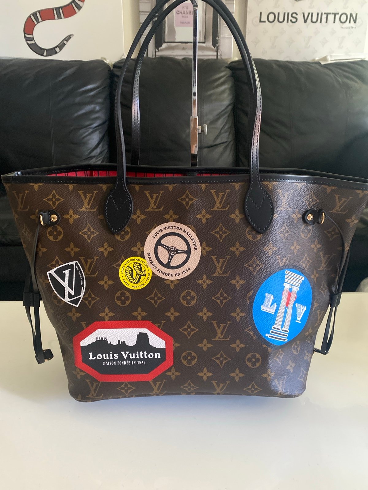 LOUIS VUITTON NEVERFULL MM Monogram World Tour Limited Edition