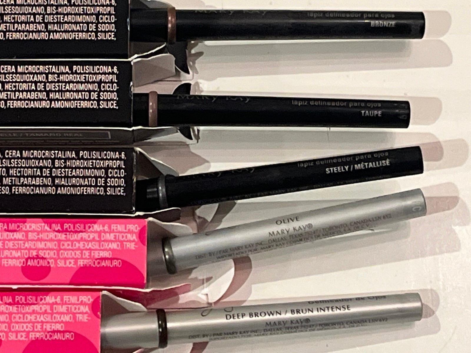 New Lot of Mary Kay Eyeliners