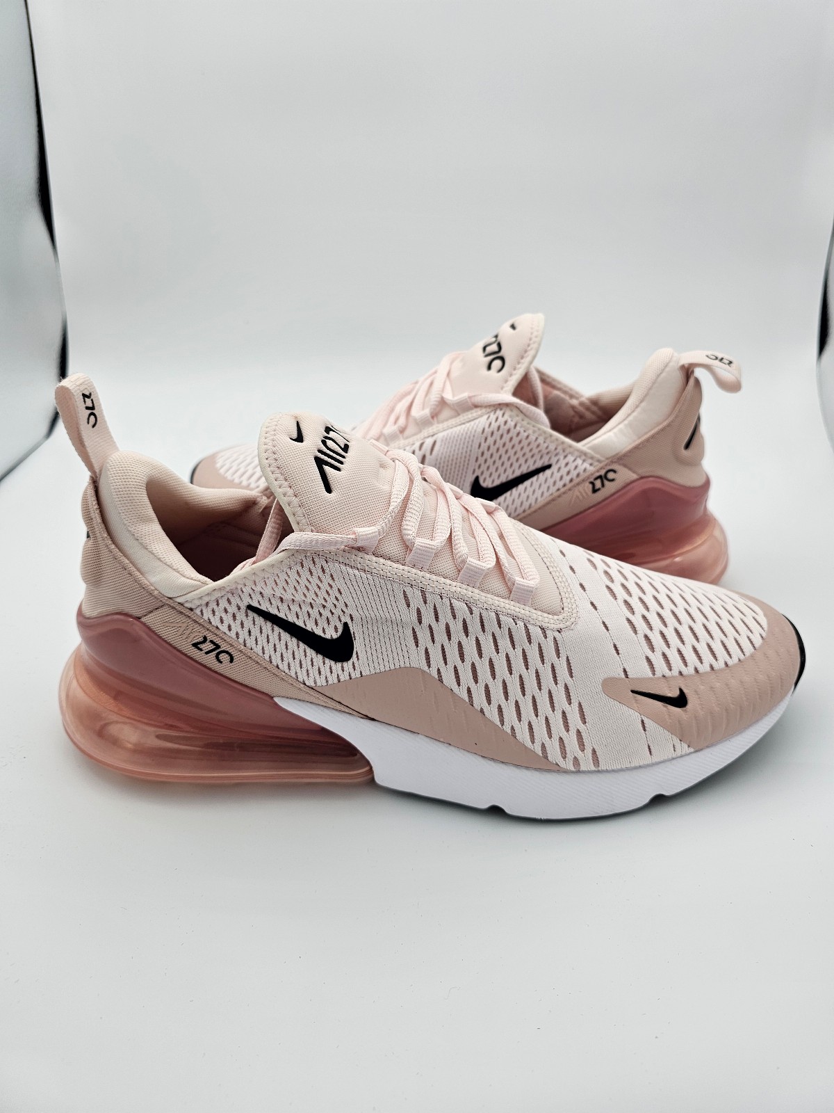 Nike Women's Air Max 270 'Light Soft Pink' Size 12