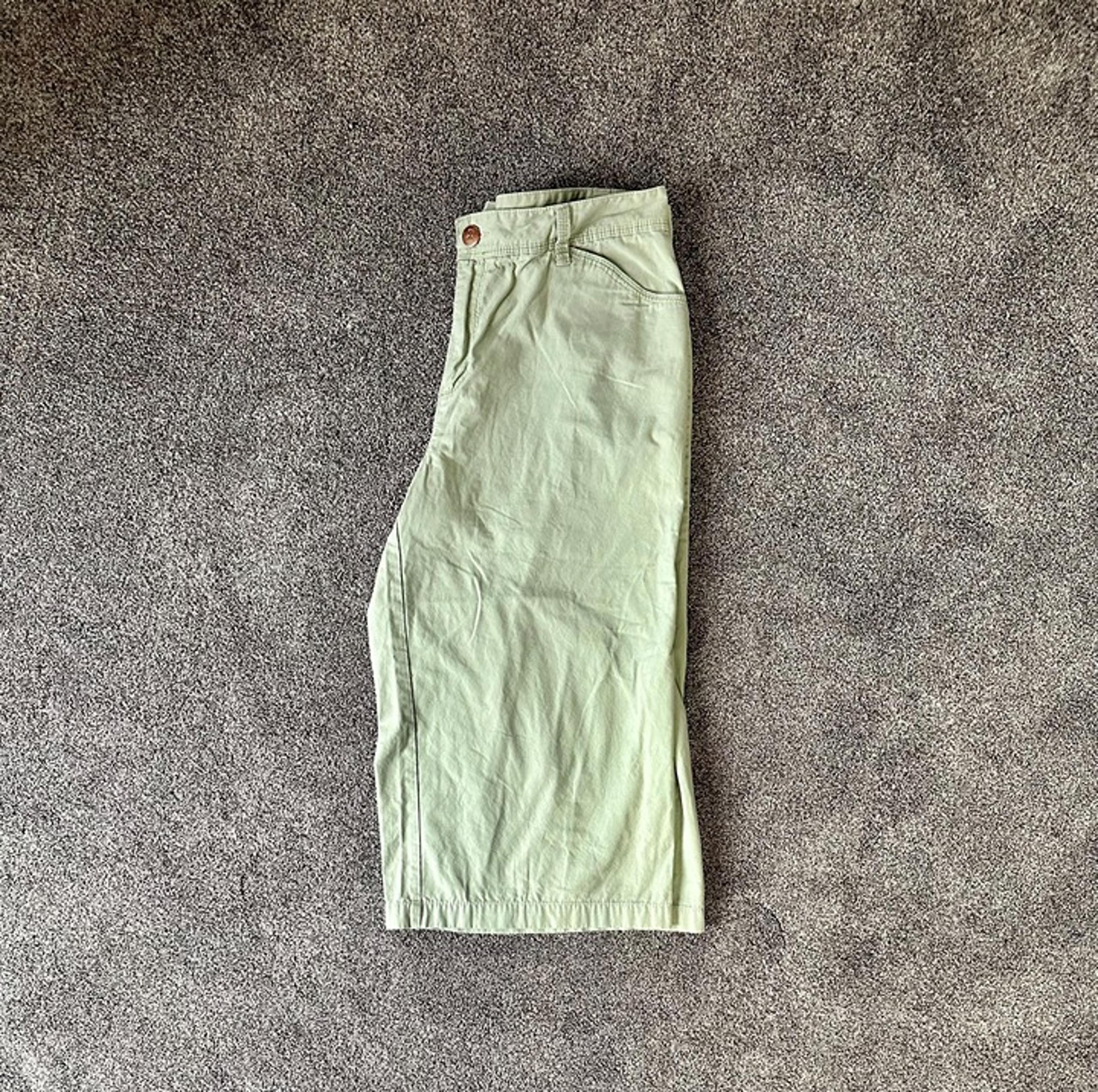 Women's Bill Blass Jeanswear Cotton Extra Wide Leg Capri Pants - Green Size: 14