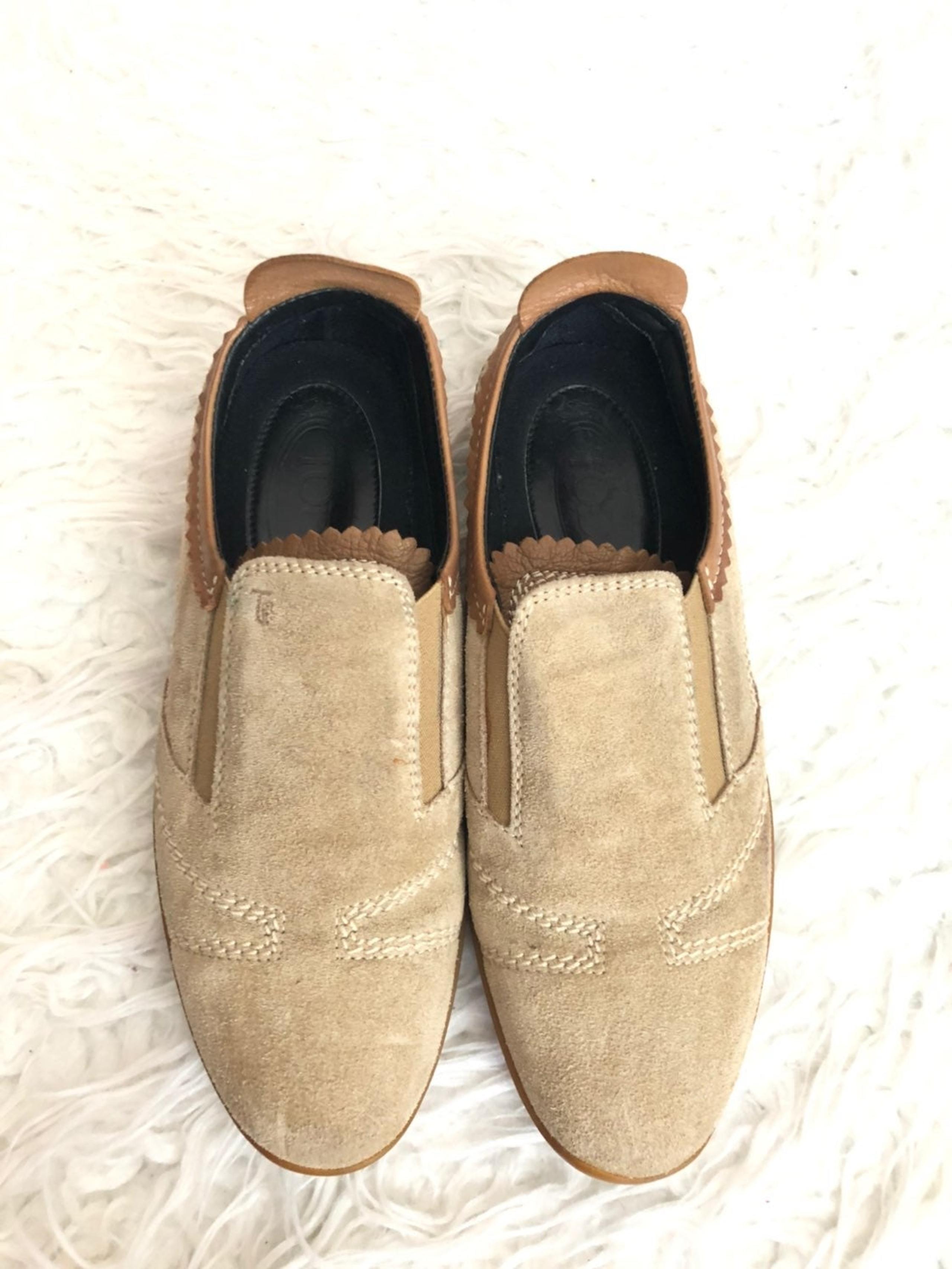 TODS size 5 (35) women leather loafer