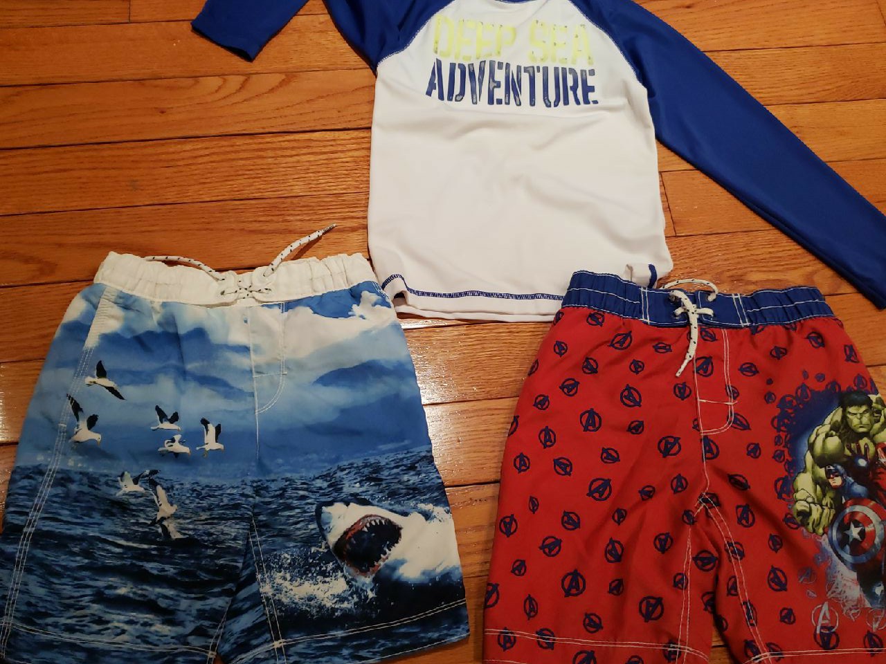Swimming Trunks and Rashguard Gap size 6