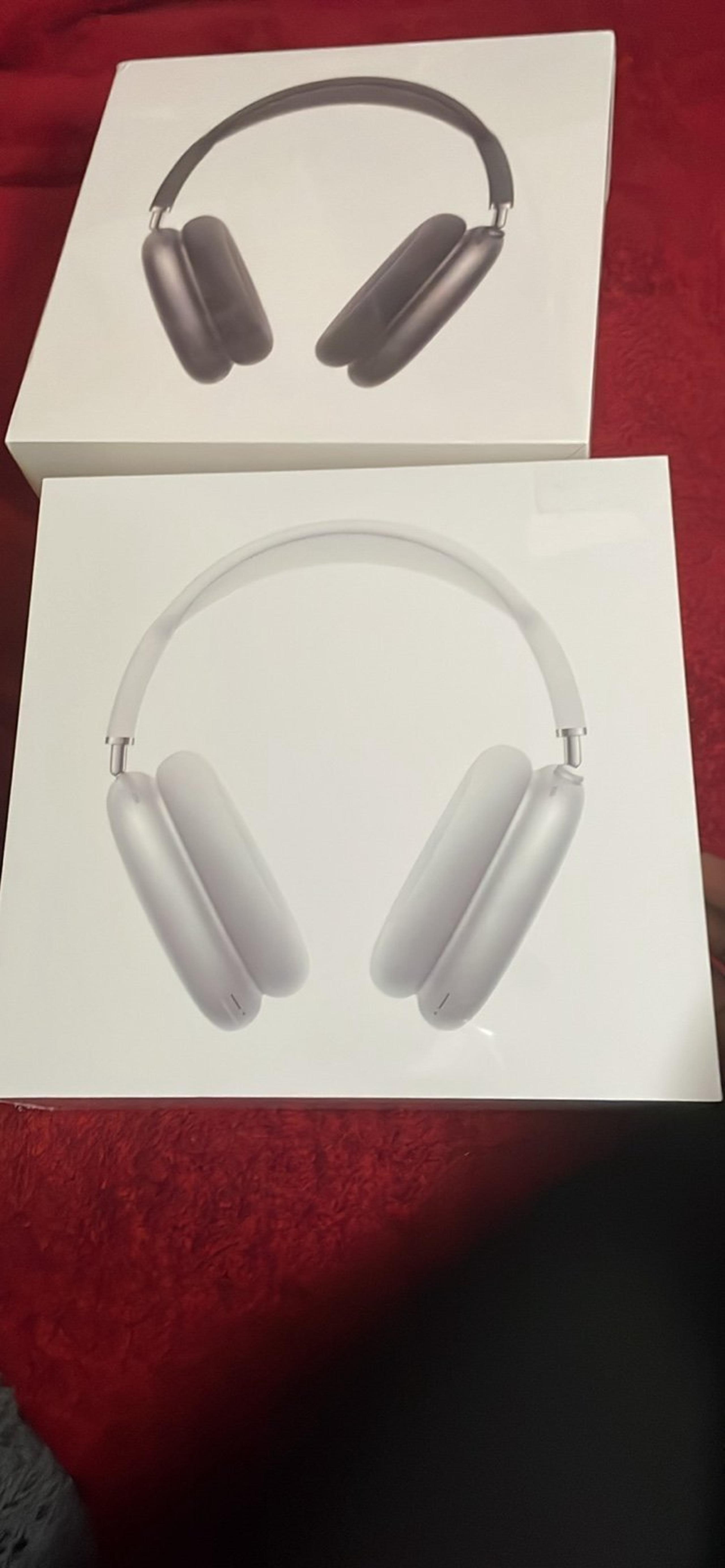 airpod maxes