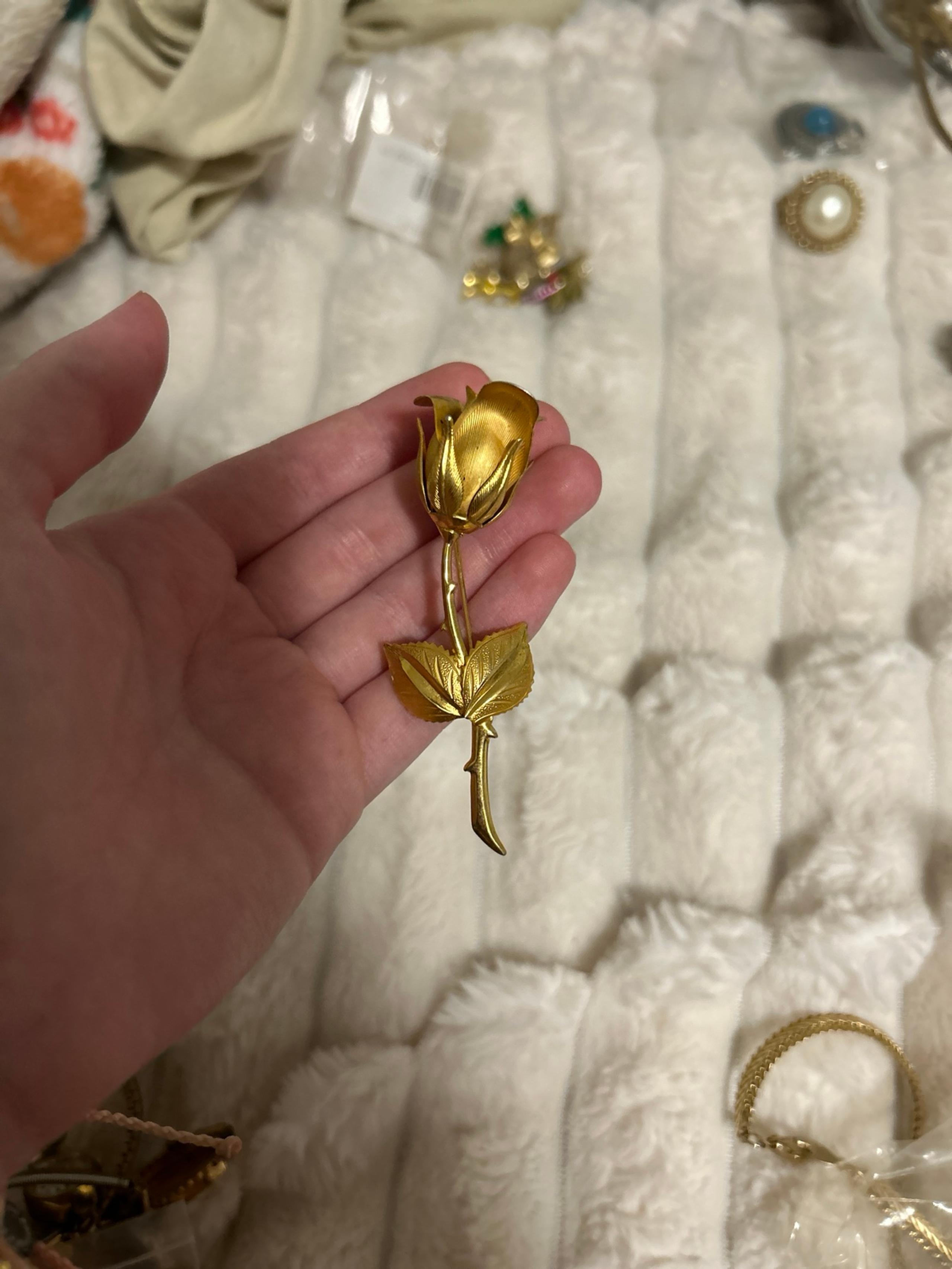 vintage rose brooch