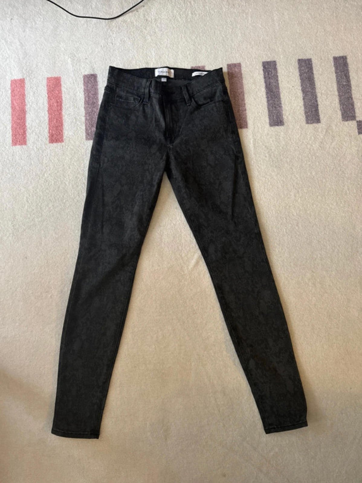 FRAME black reptile skinny jeans size 27