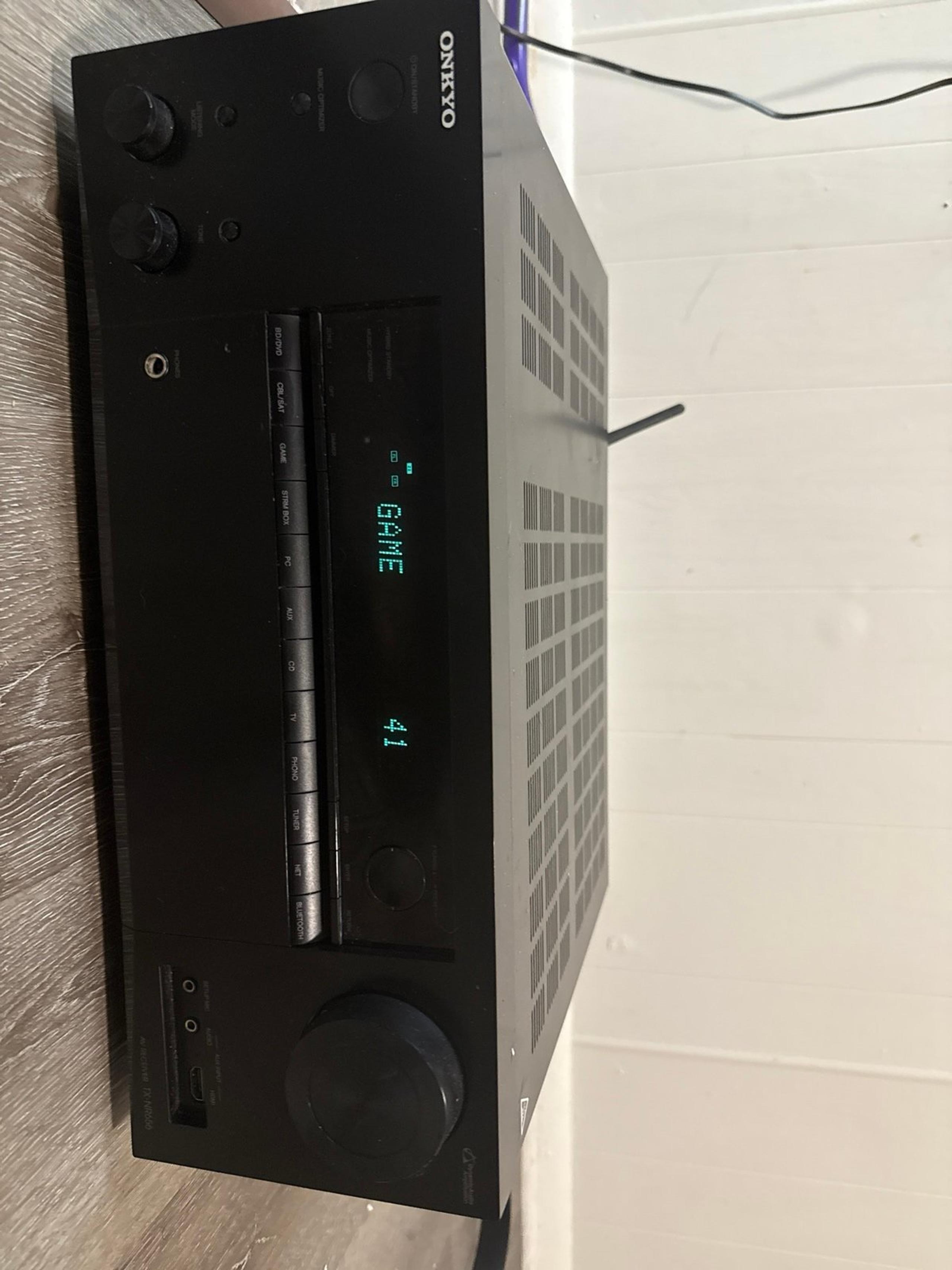 Onkyo TX-NR656 7.2 Ch 4K UHD Network AV
Receiver Wi-Fi ATMOS Dolby Home Theater